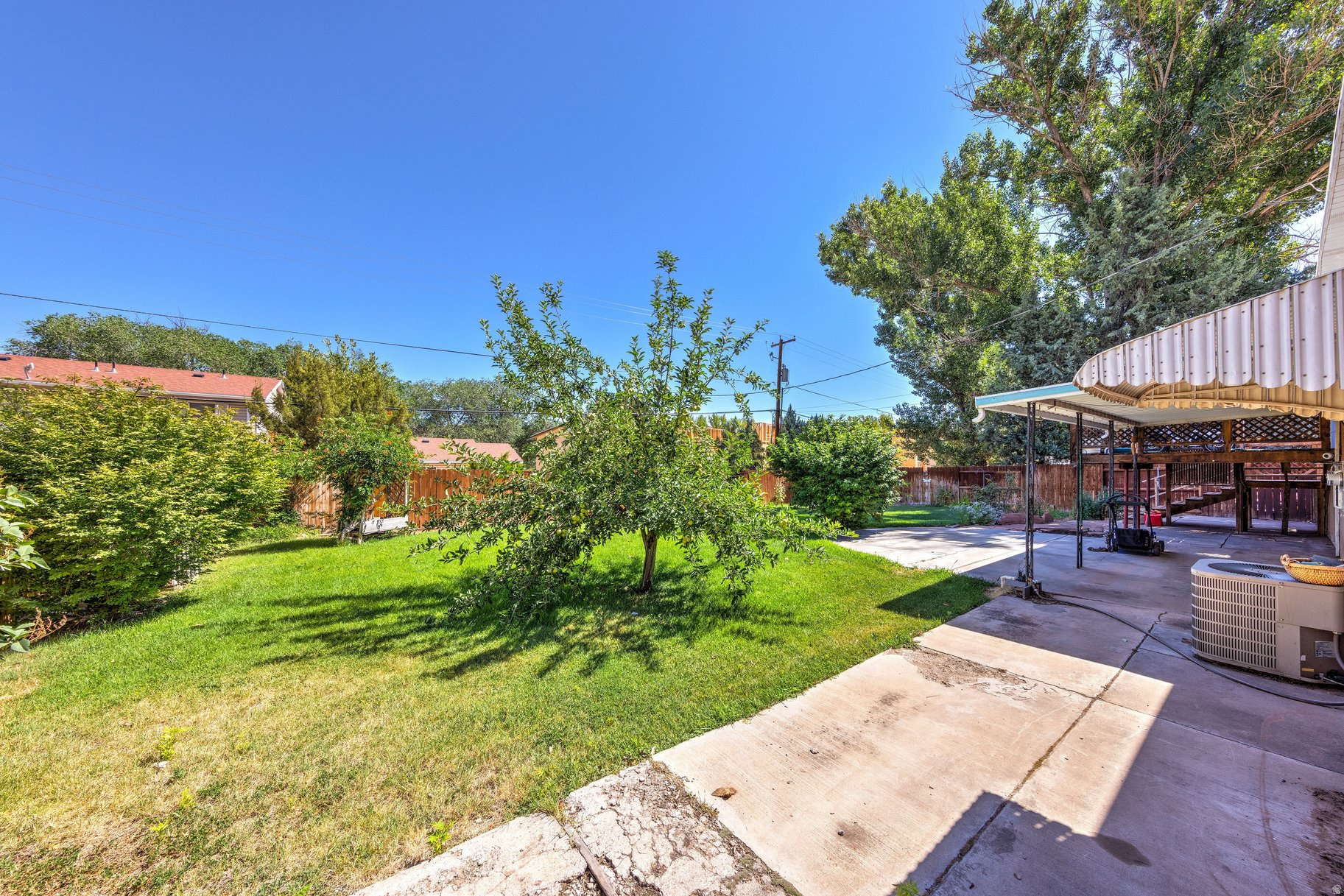 MOUNTAIN VIEW - Residential