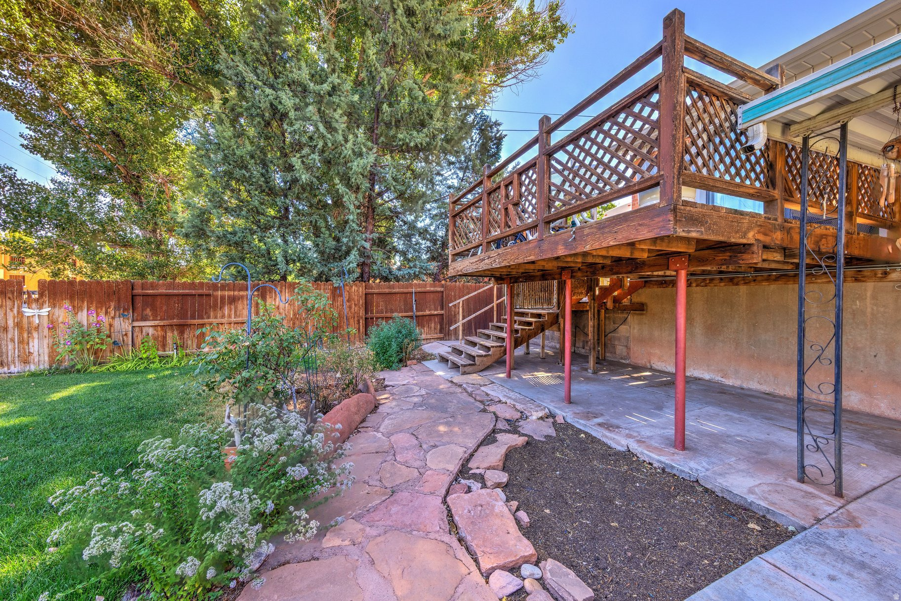 MOUNTAIN VIEW - Residential