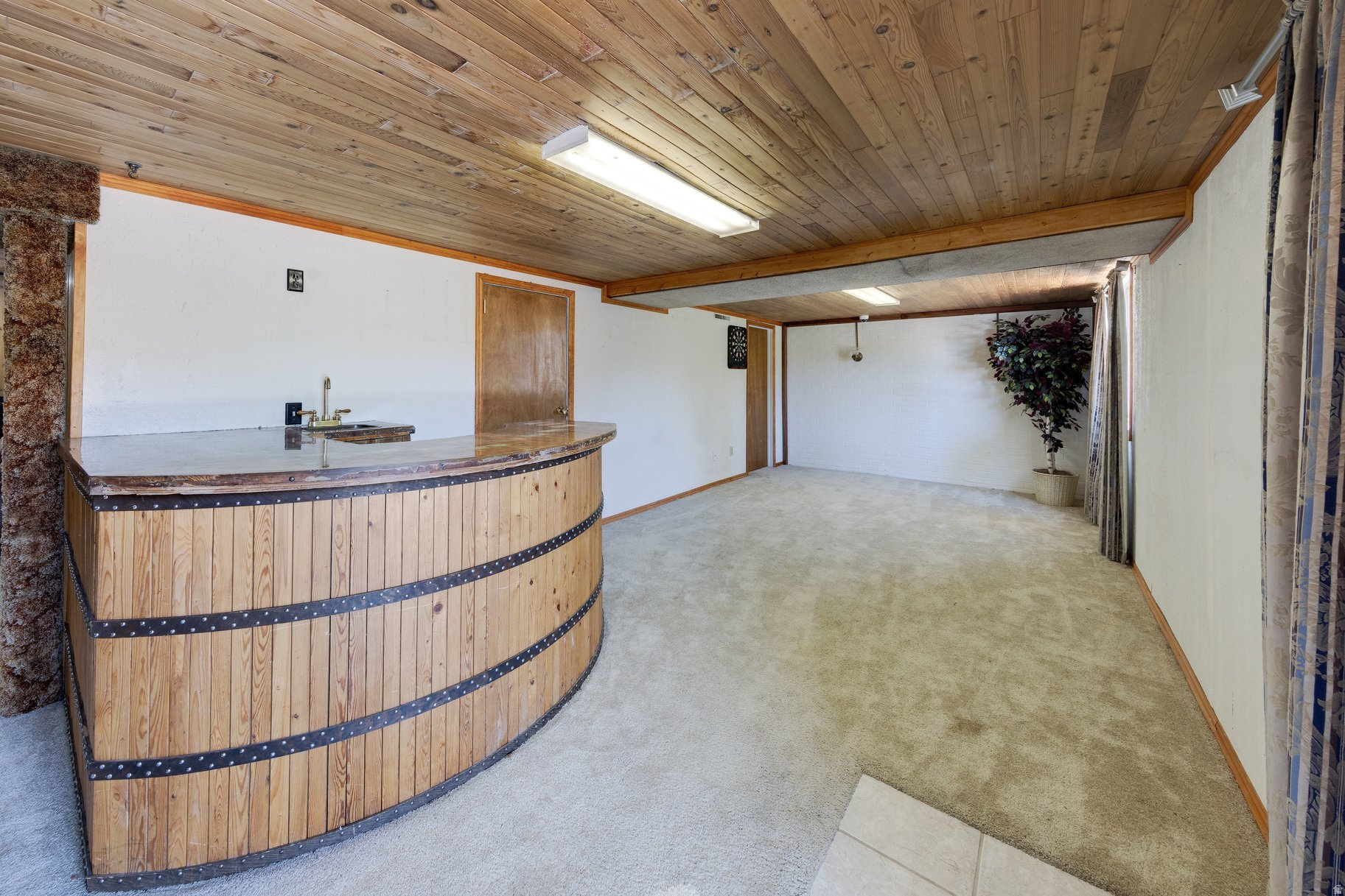 MOUNTAIN VIEW - Residential