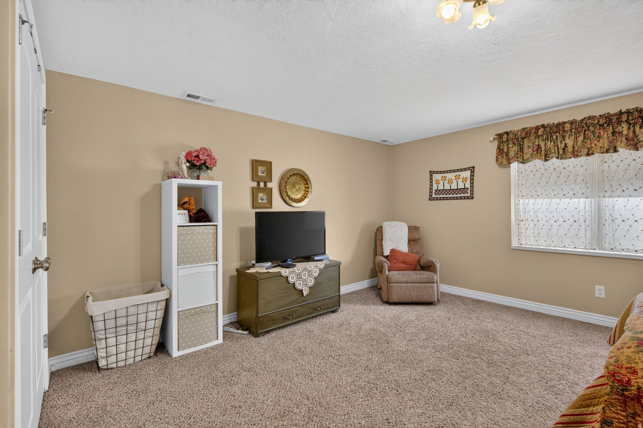 BROOKSIDE - Residential
