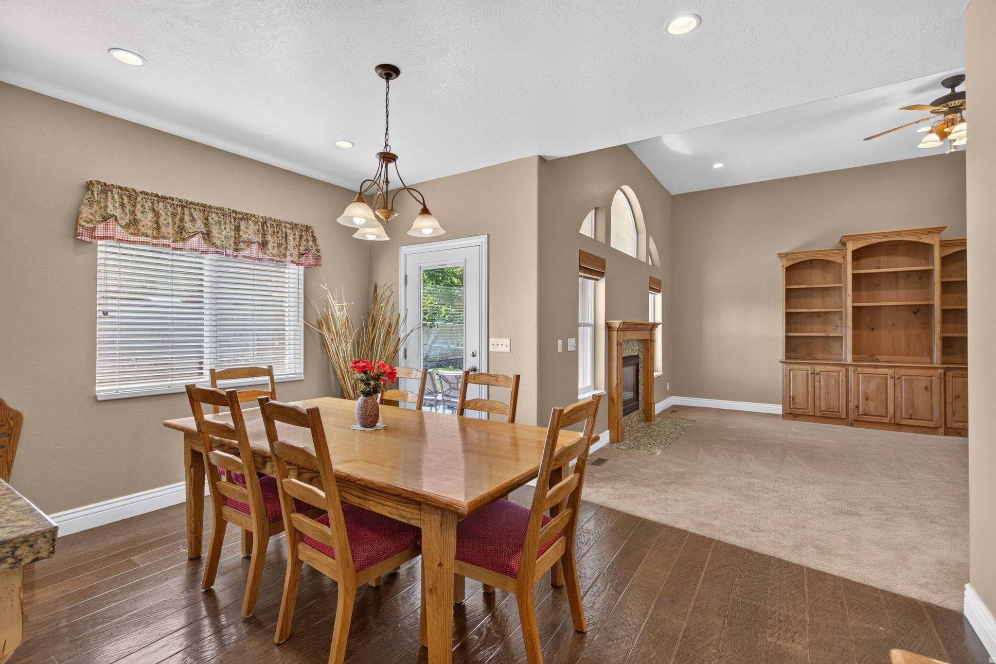 BROOKSIDE - Residential