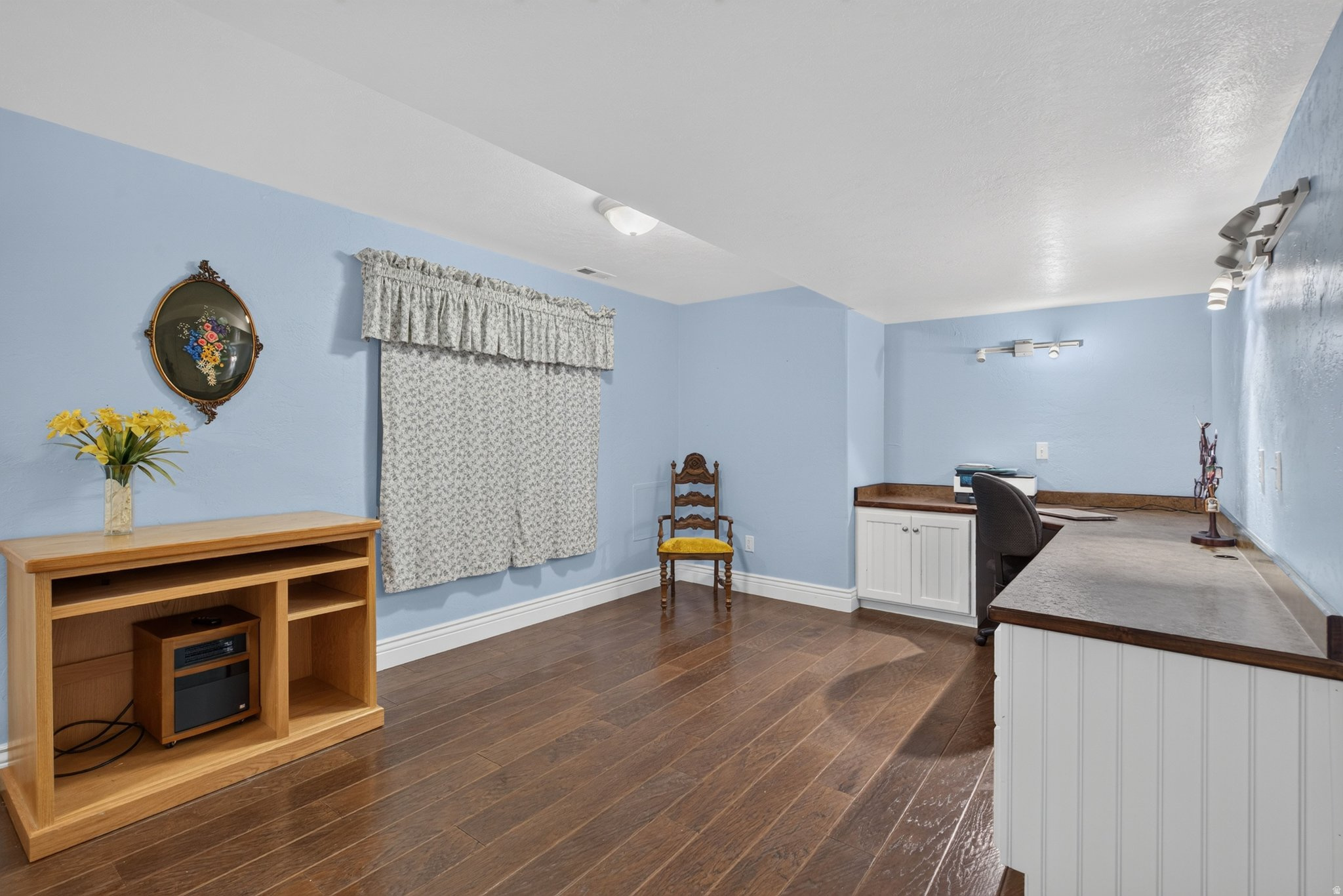 BROOKSIDE - Residential