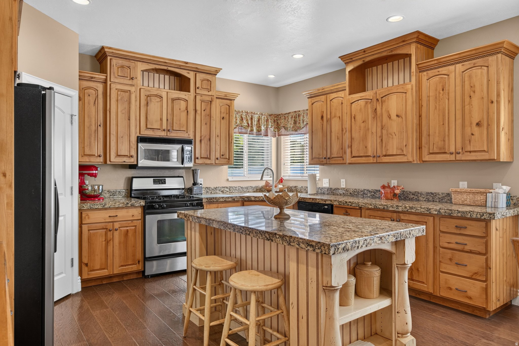 BROOKSIDE - Residential