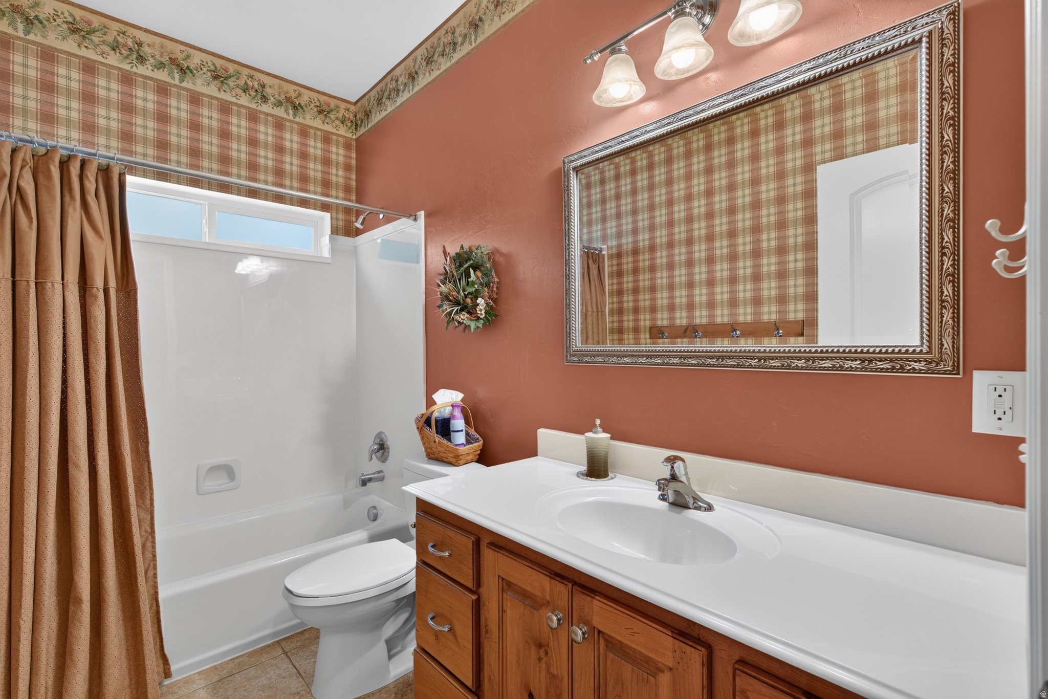 BROOKSIDE - Residential