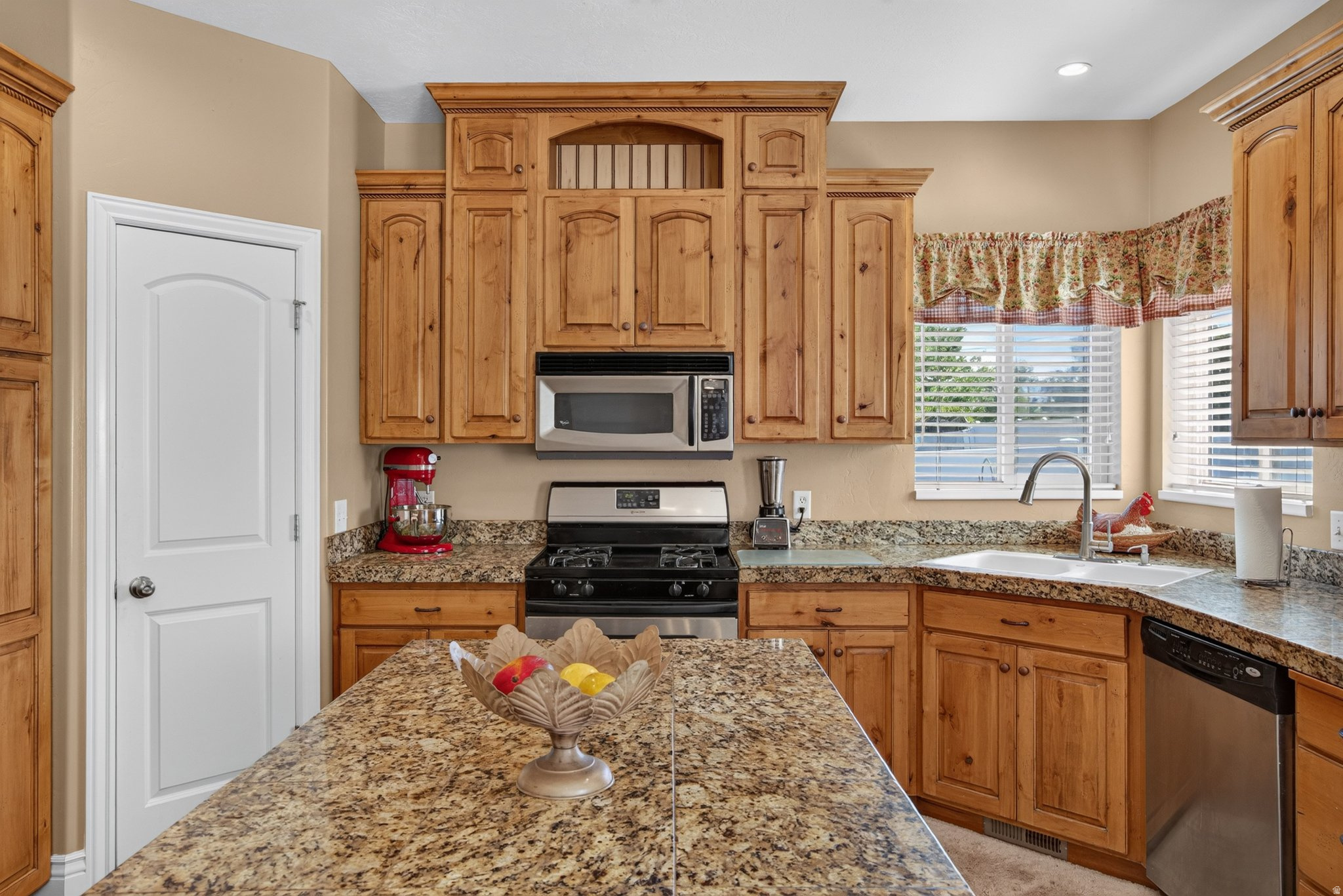 BROOKSIDE - Residential