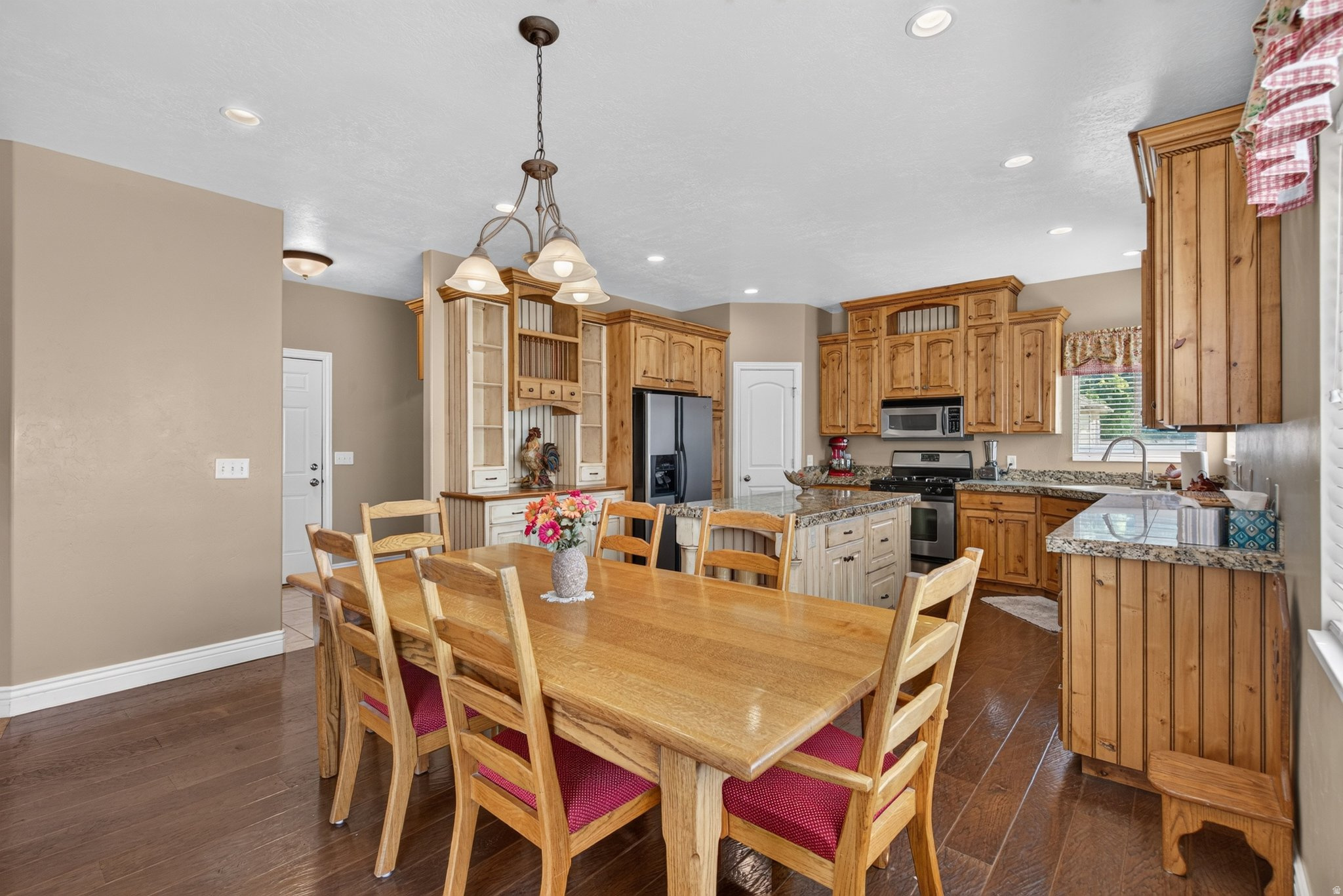 BROOKSIDE - Residential