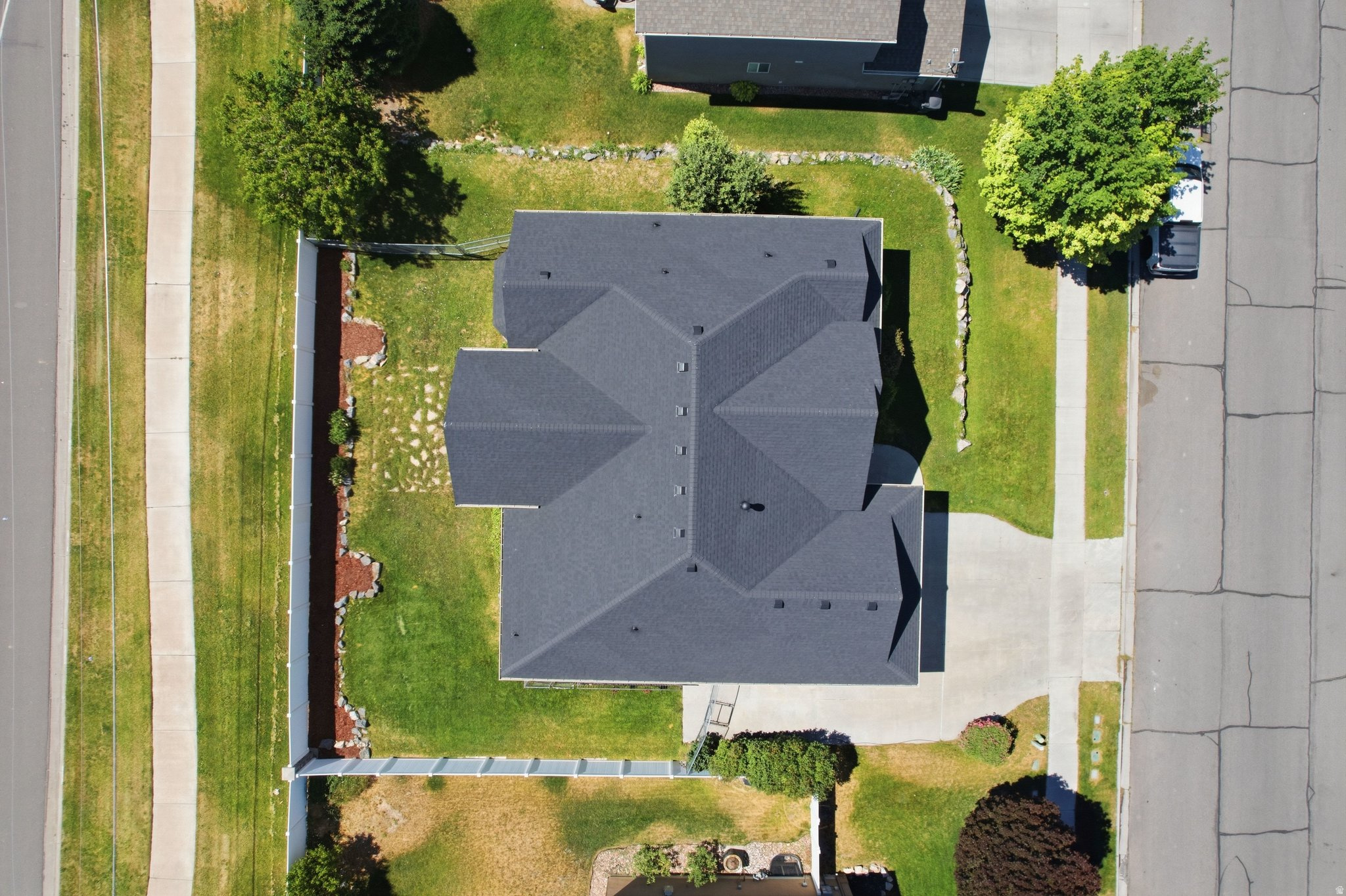 BROOKSIDE - Residential
