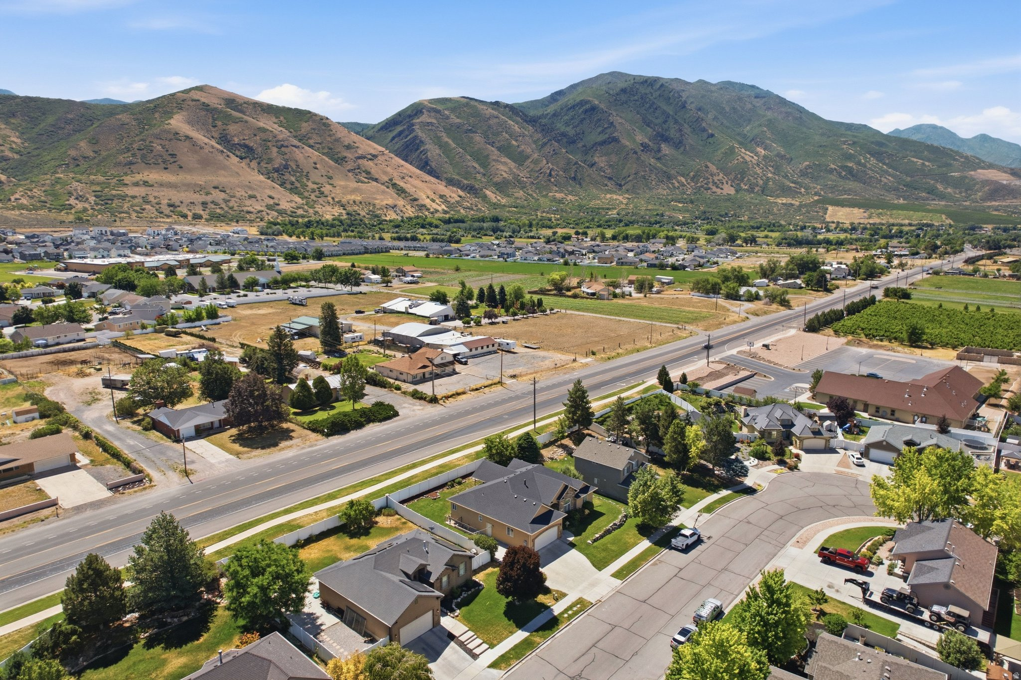 BROOKSIDE - Residential