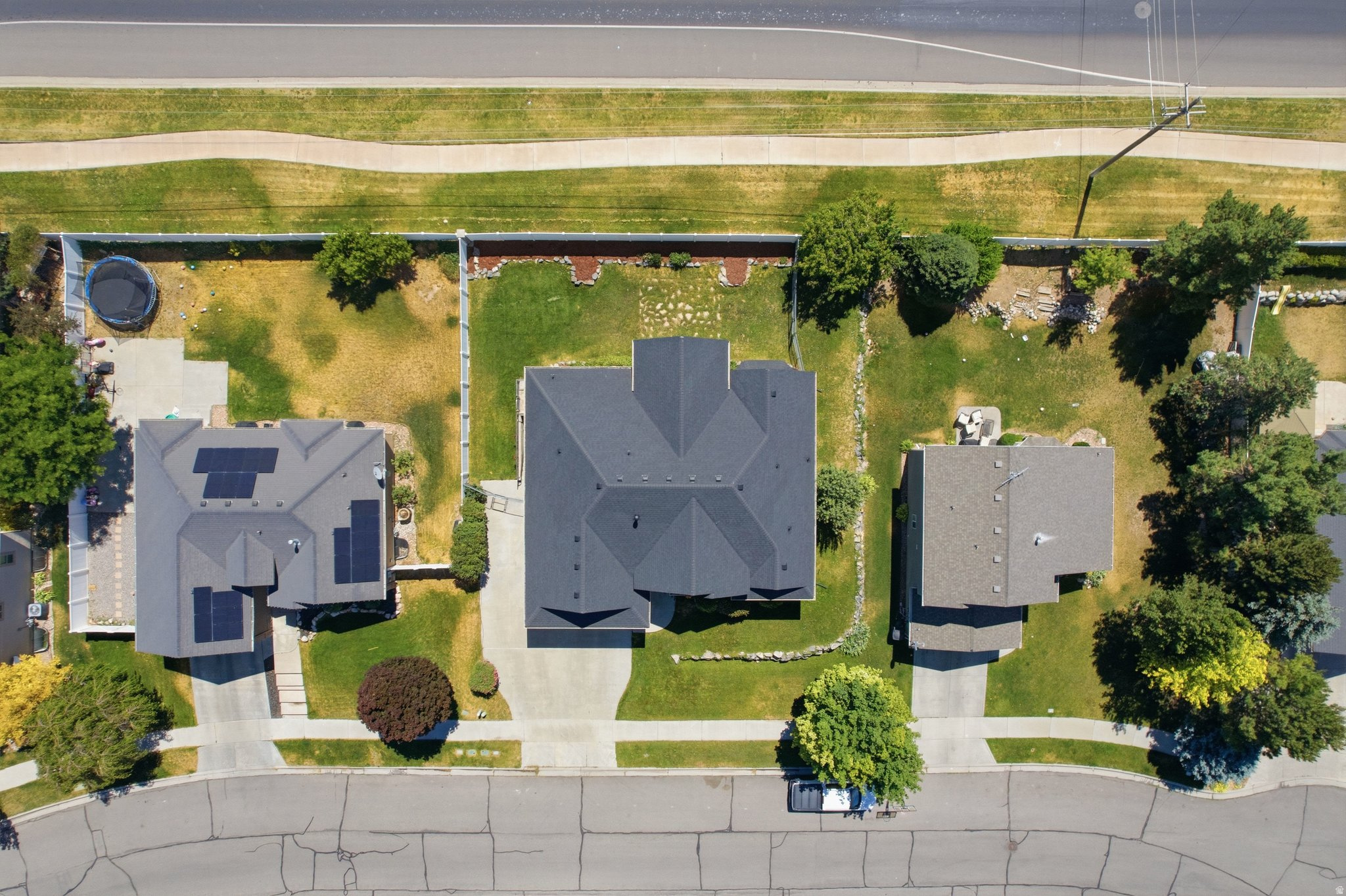 BROOKSIDE - Residential
