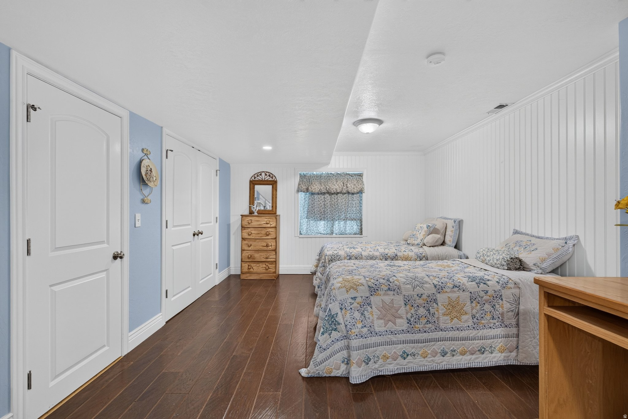 BROOKSIDE - Residential