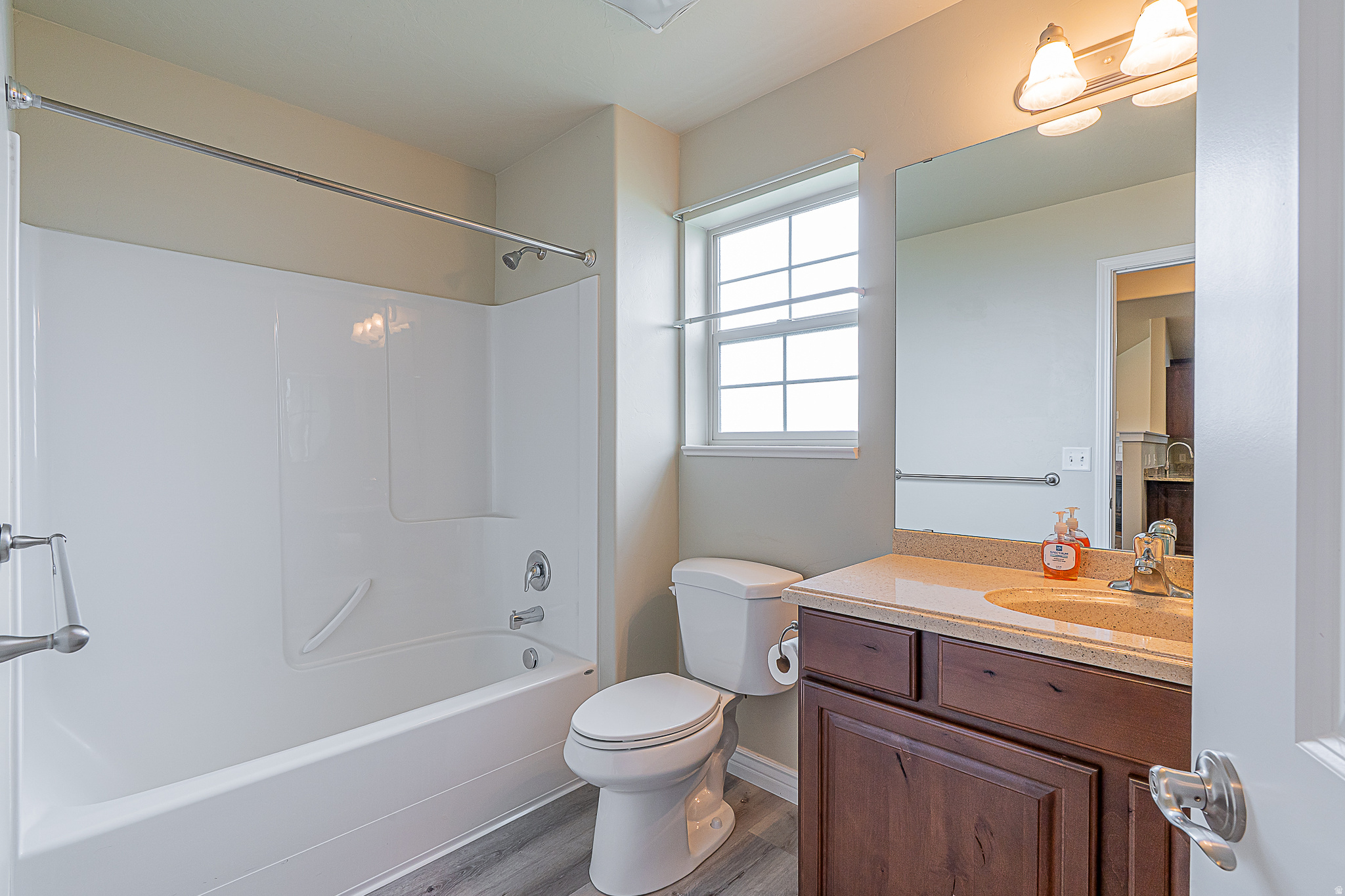 TOWNE CENTER VILLAS - Residential