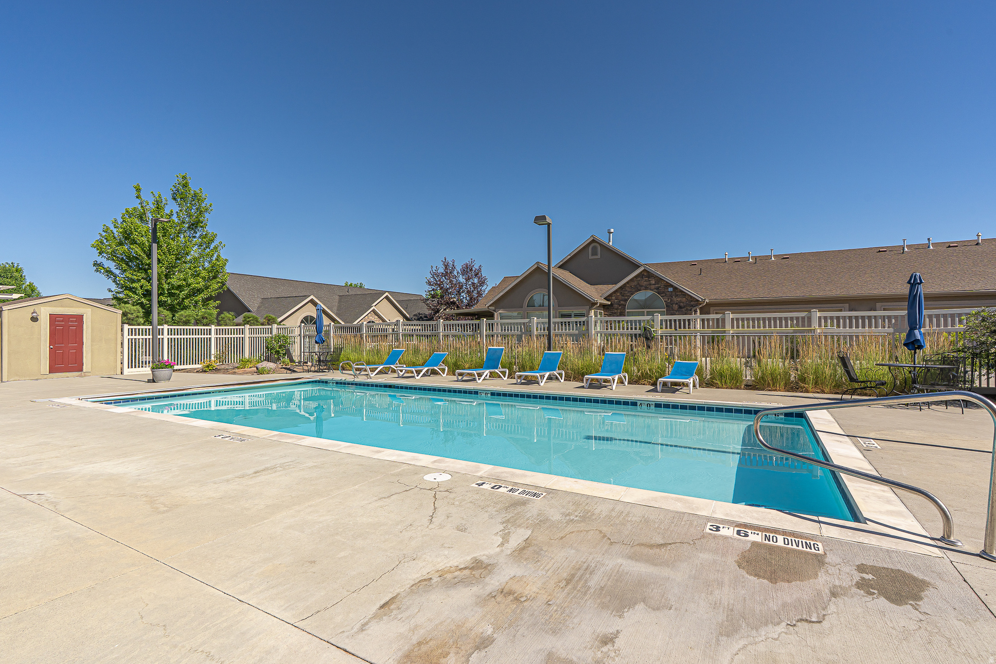 TOWNE CENTER VILLAS - Residential