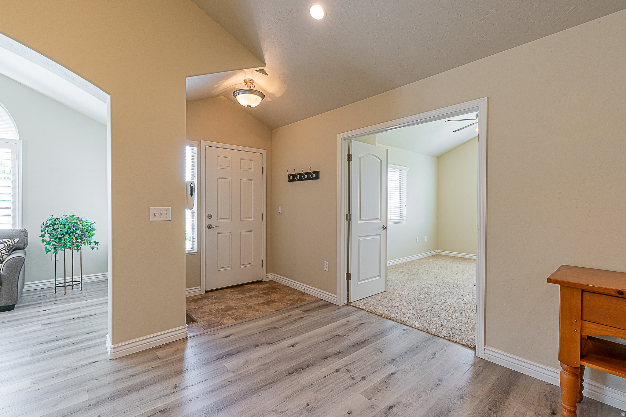 TOWNE CENTER VILLAS - Residential