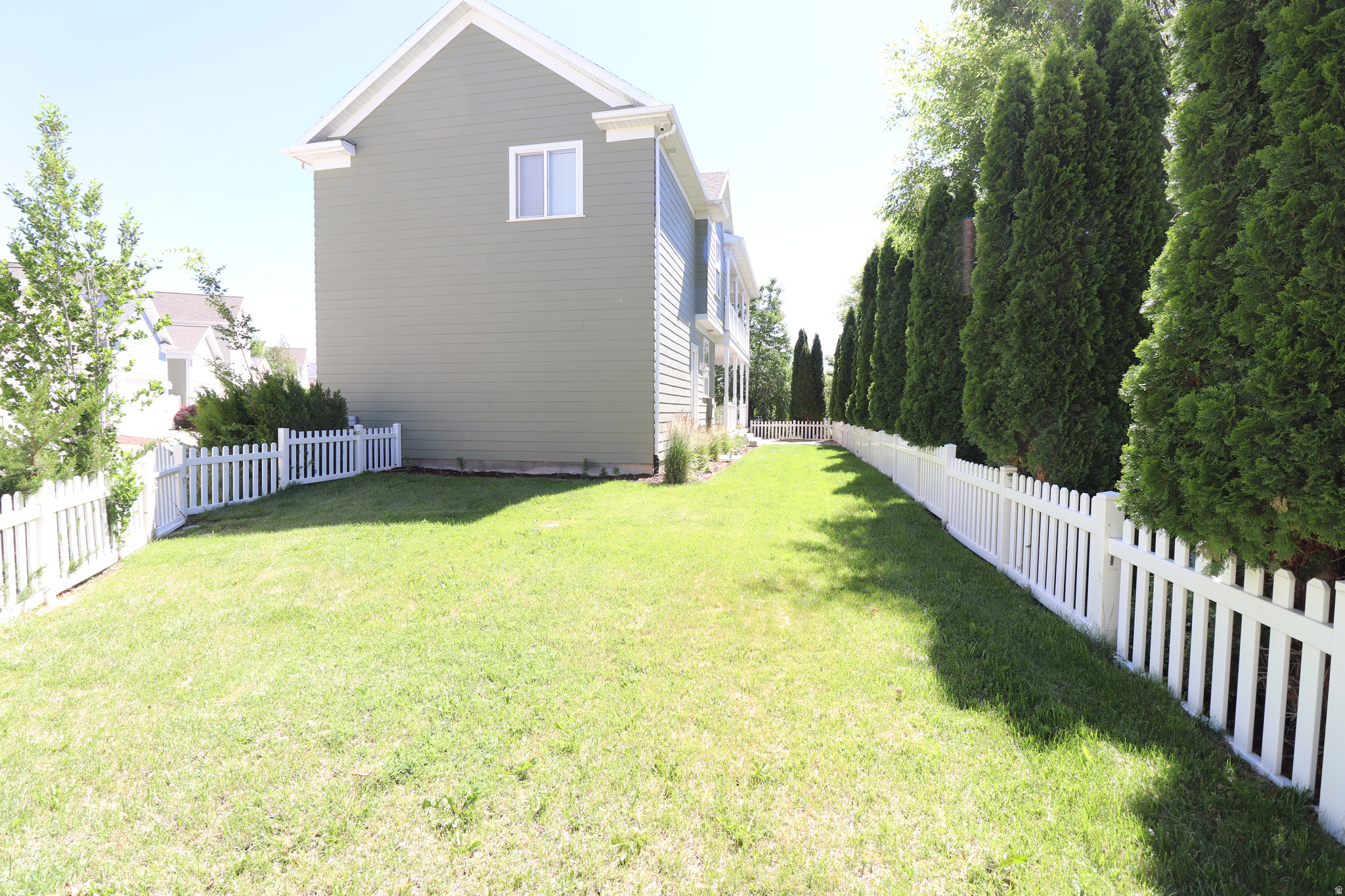 KENNECOTT - Residential