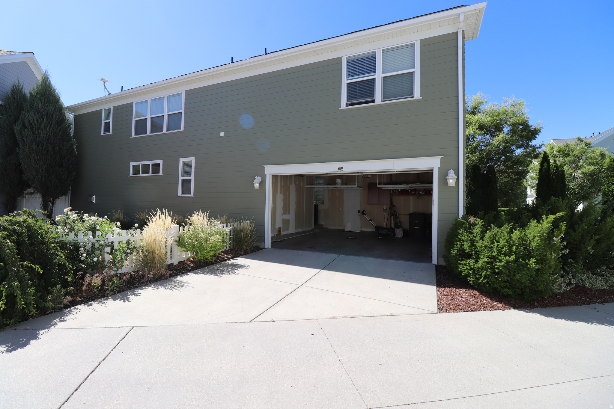 KENNECOTT - Residential