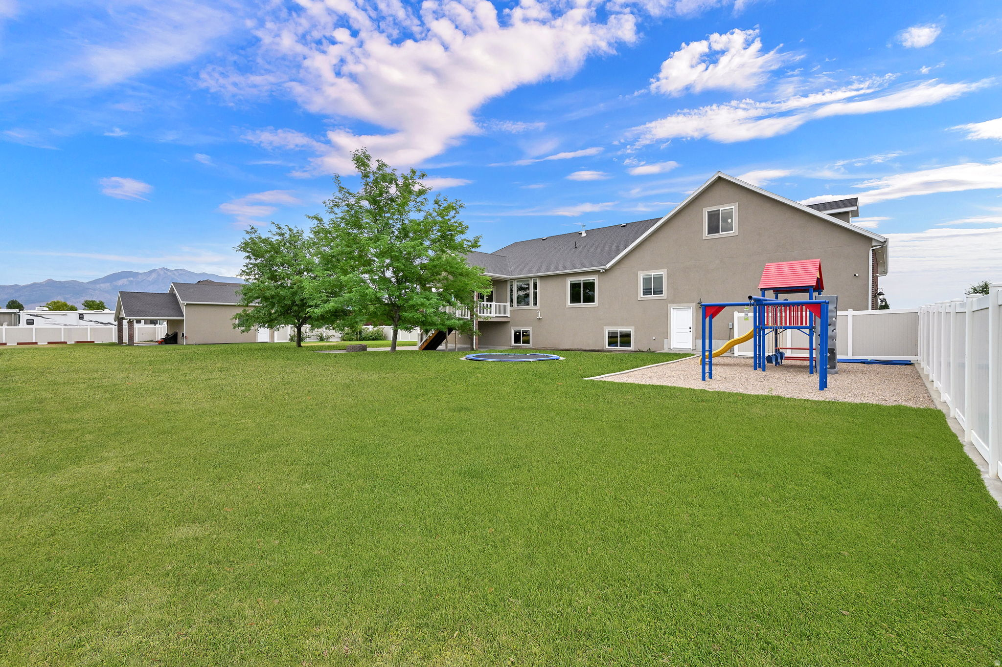 SECRIST ACRES - Residential