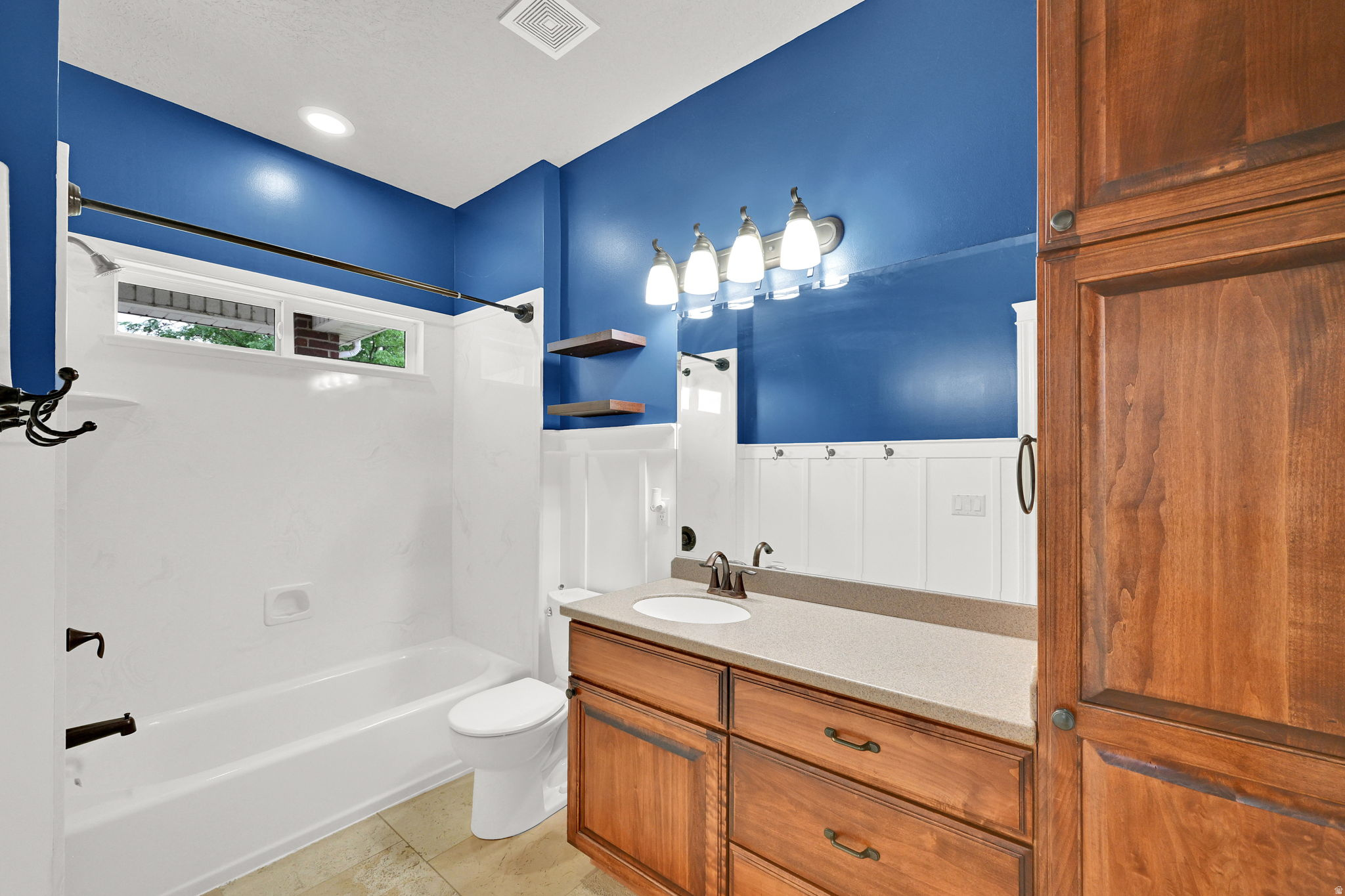 SECRIST ACRES - Residential