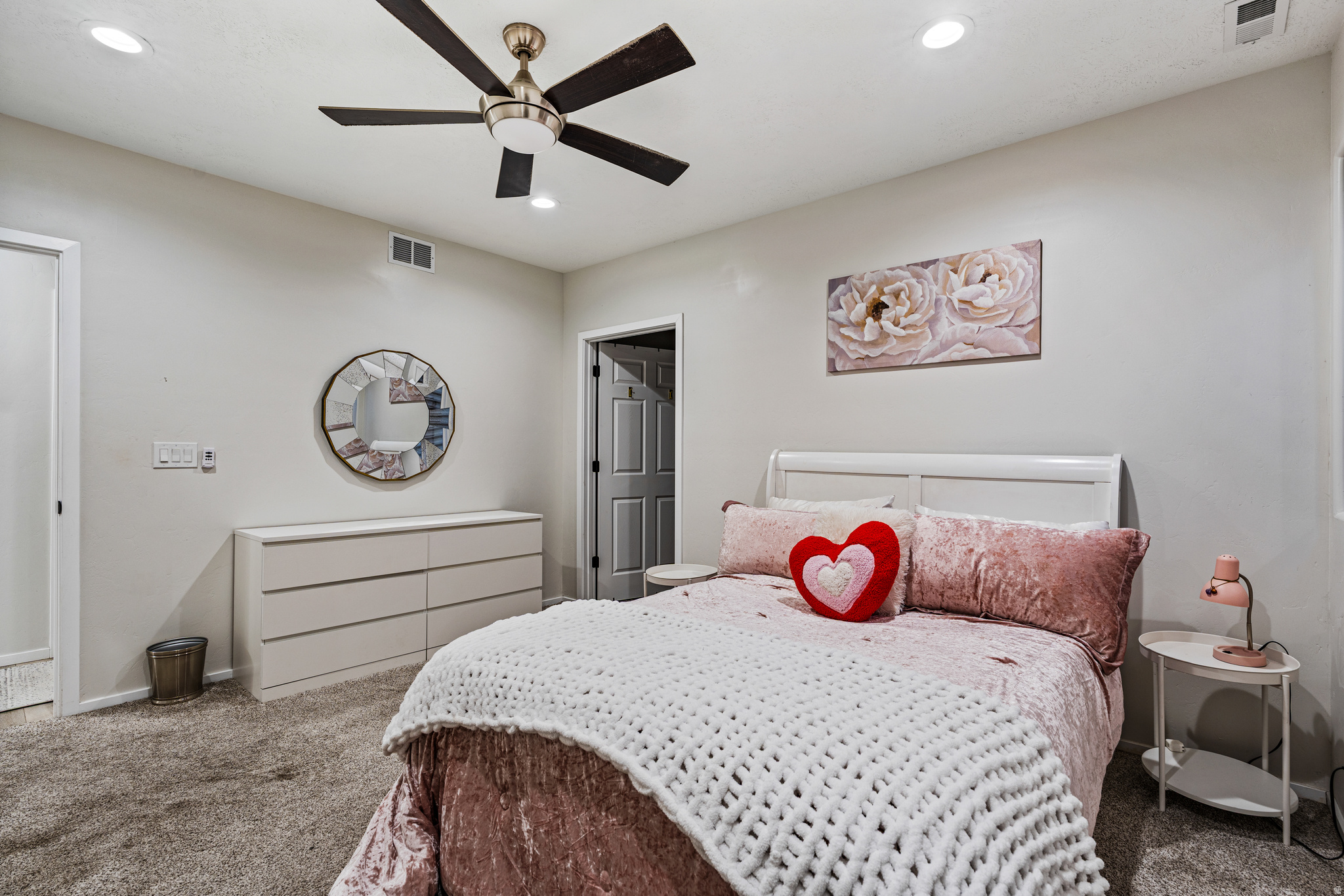 KENNECOTT - Residential