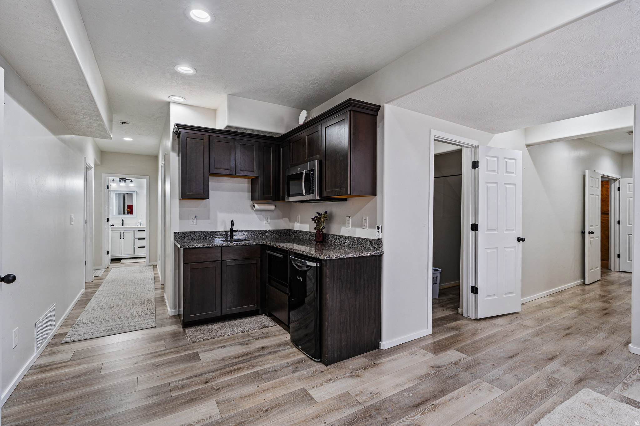 KENNECOTT - Residential