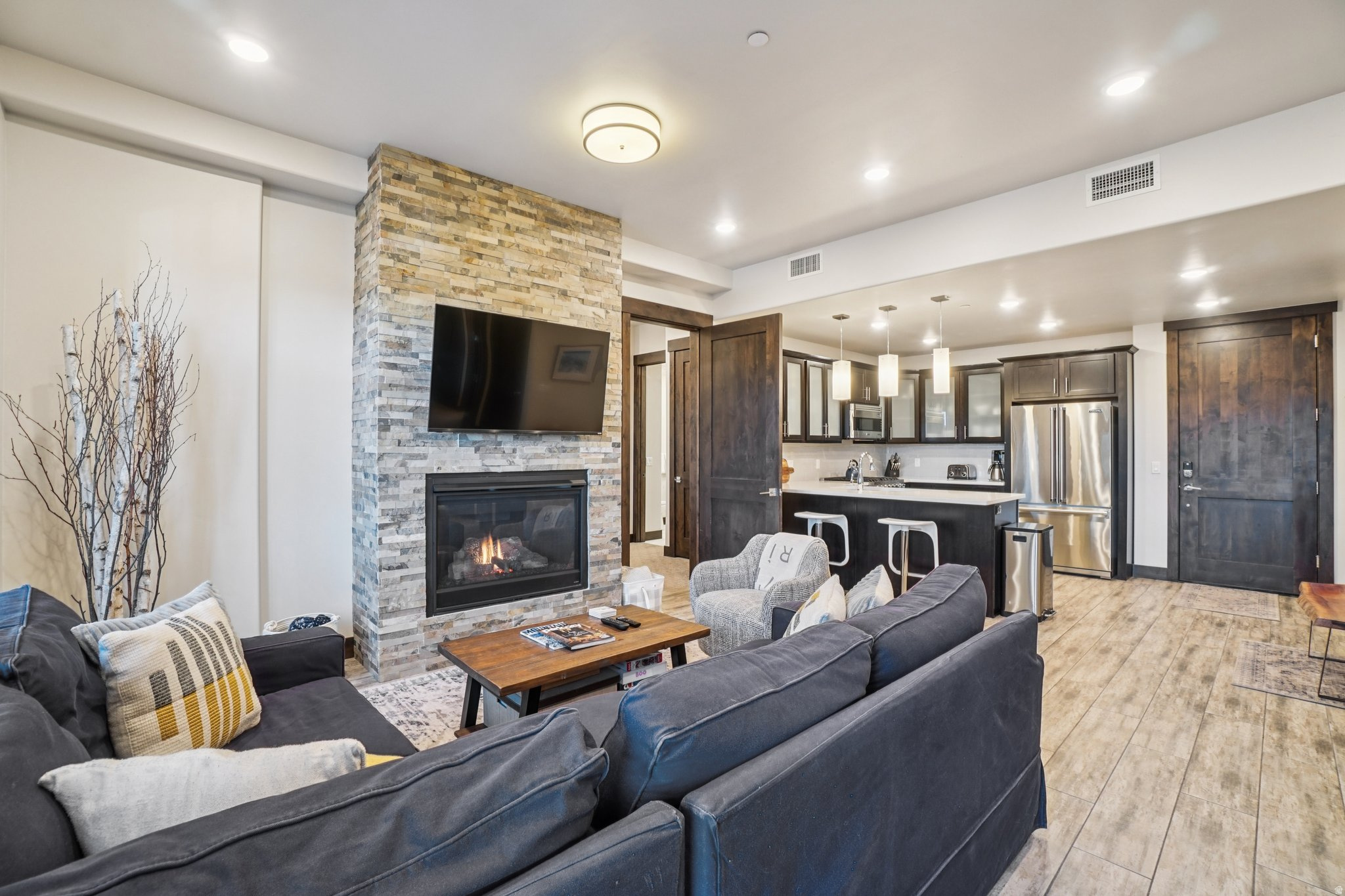 BLACKSTONE FLATS CONDOS - Residential