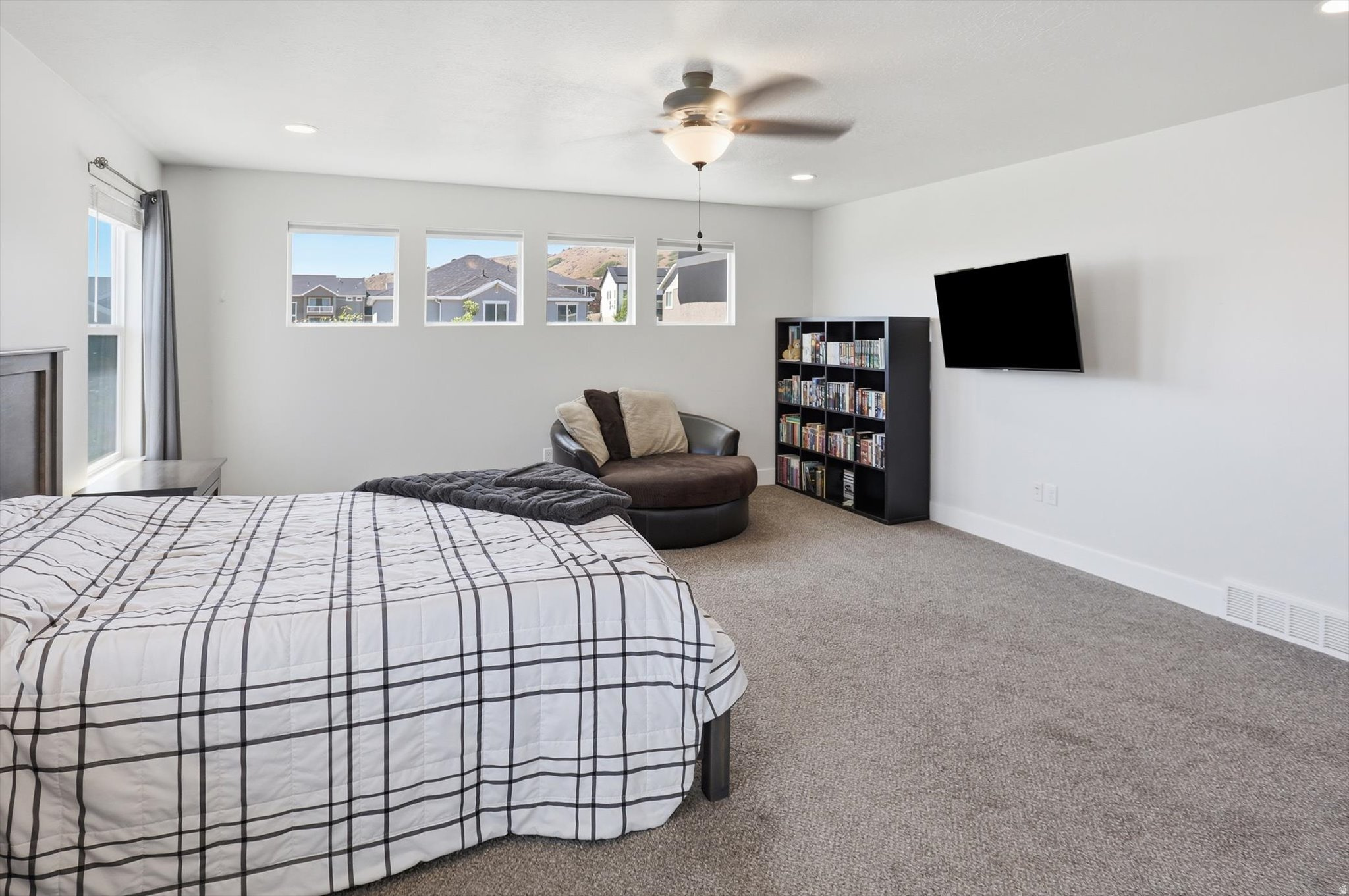 JUNIPER VISTA - Residential