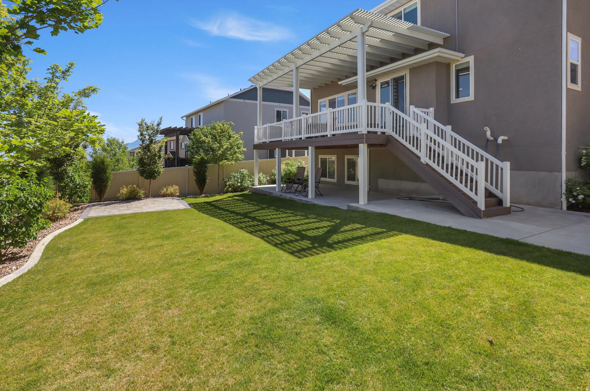 JUNIPER VISTA - Residential