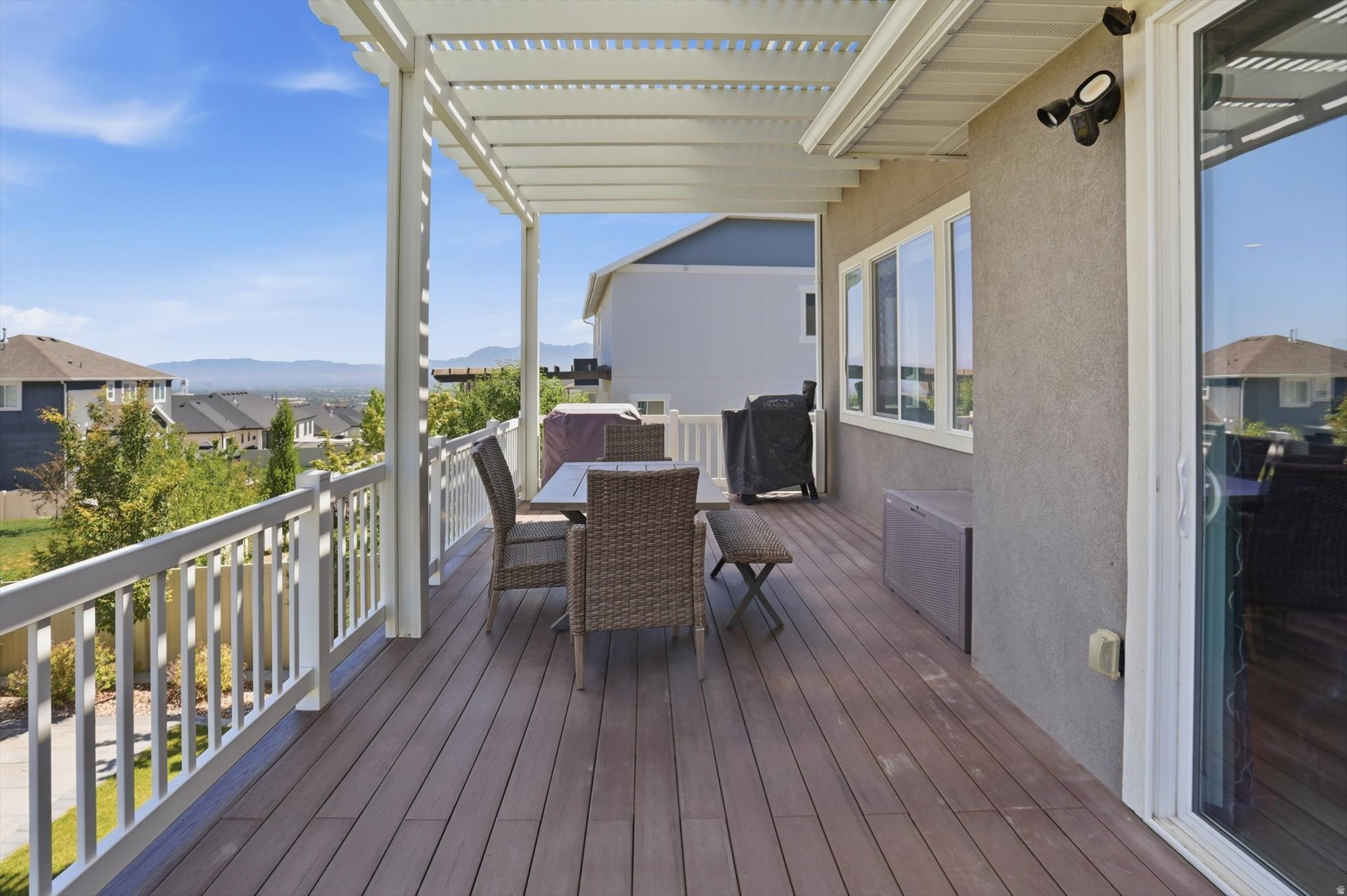 JUNIPER VISTA - Residential
