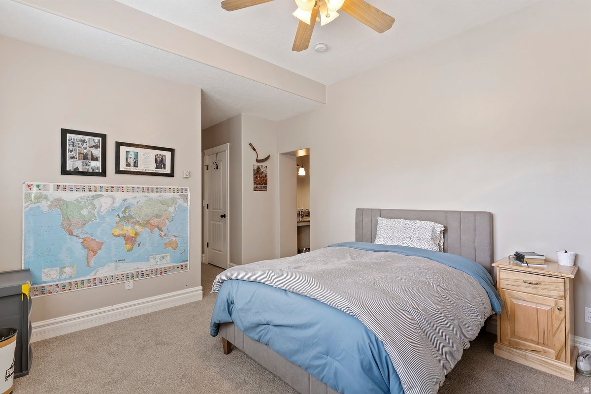 FOX POINTE - Residential