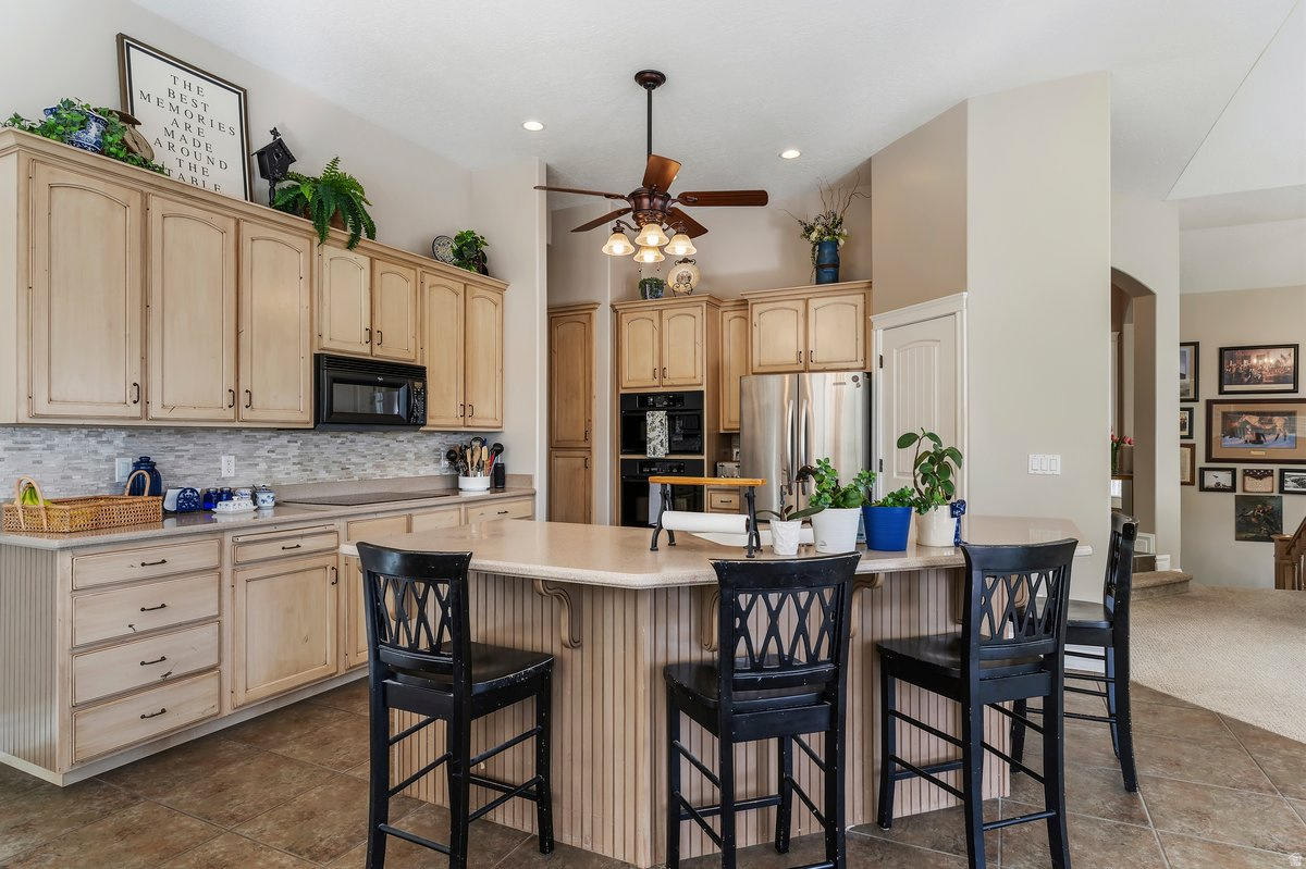 FOX POINTE - Residential