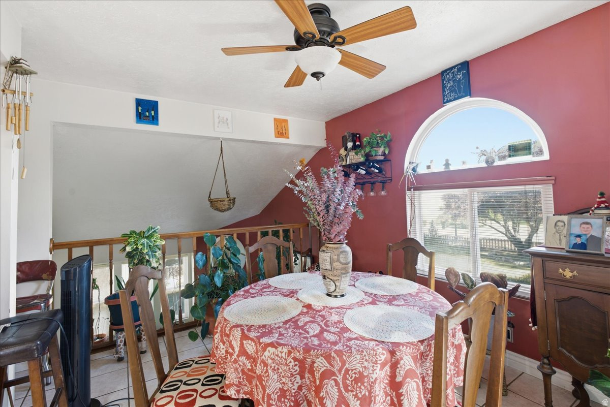 VISTA VIA PHASE III - Residential
