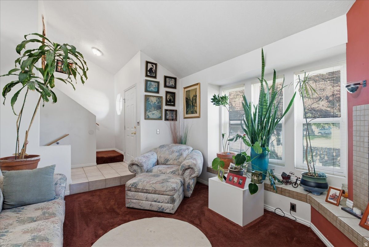 VISTA VIA PHASE III - Residential