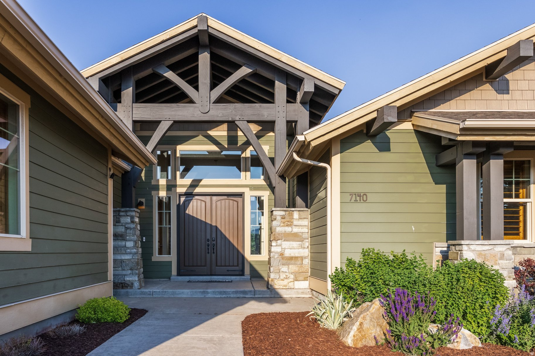 EAST CREEK RANCH - Residential