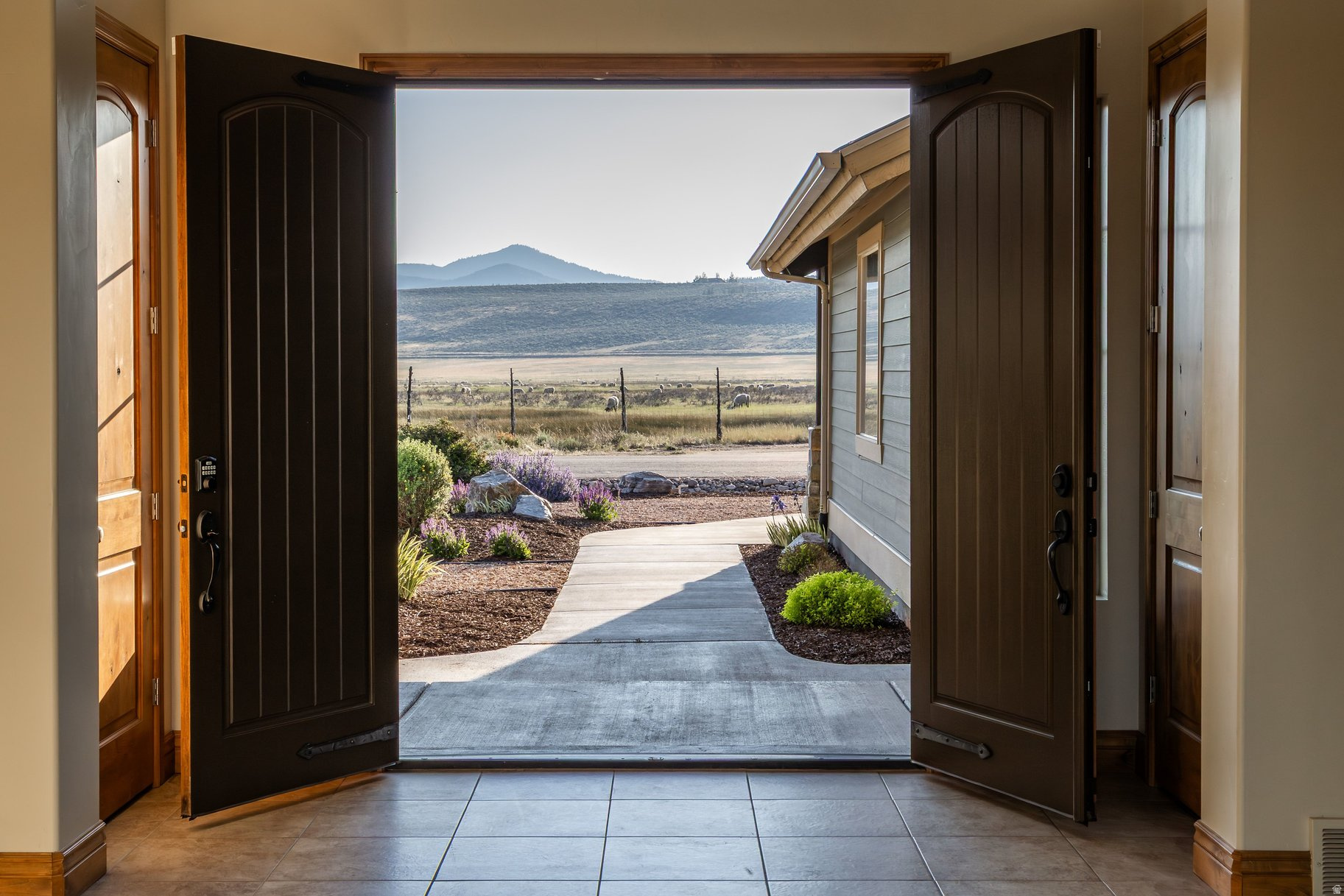 EAST CREEK RANCH - Residential