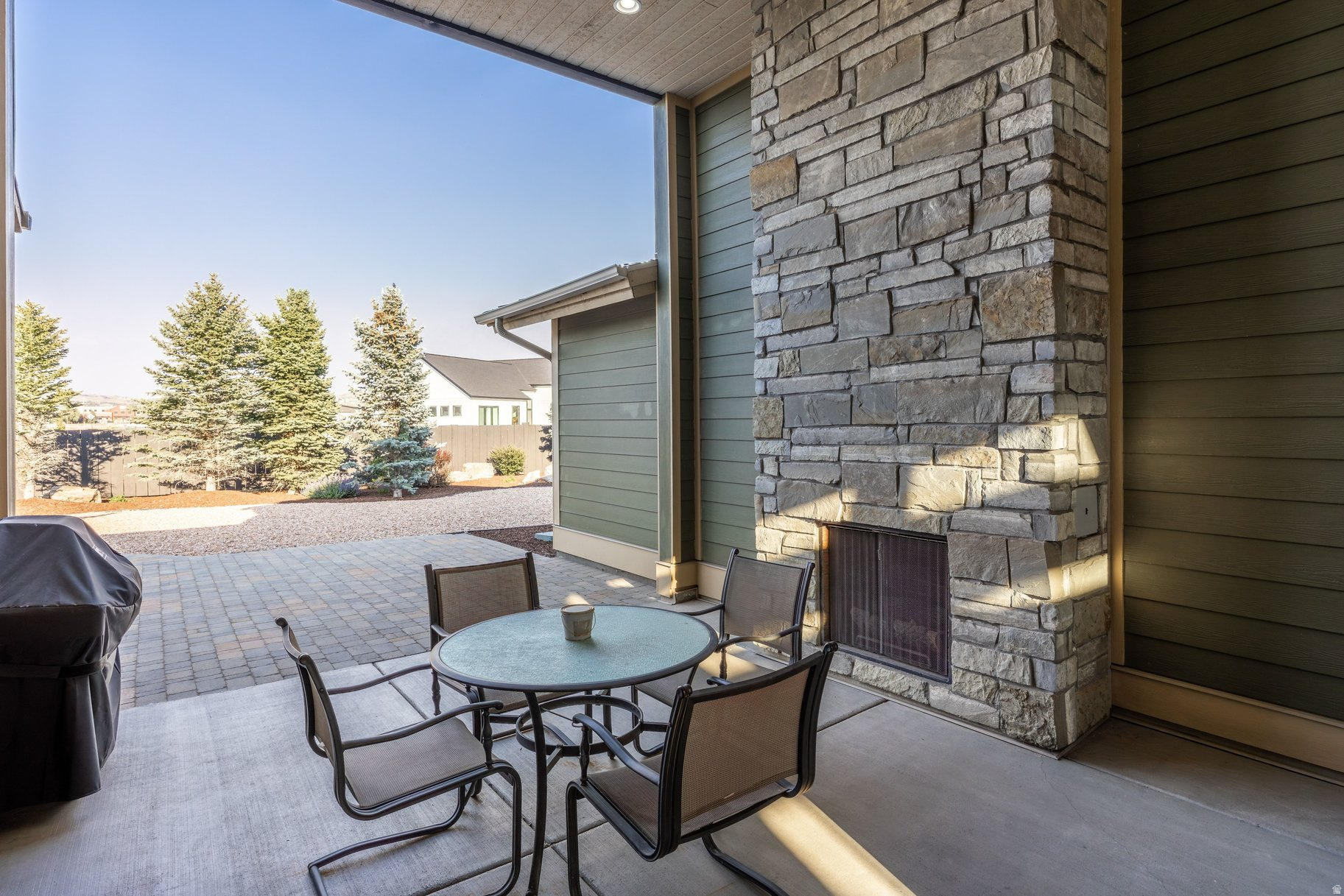 EAST CREEK RANCH - Residential