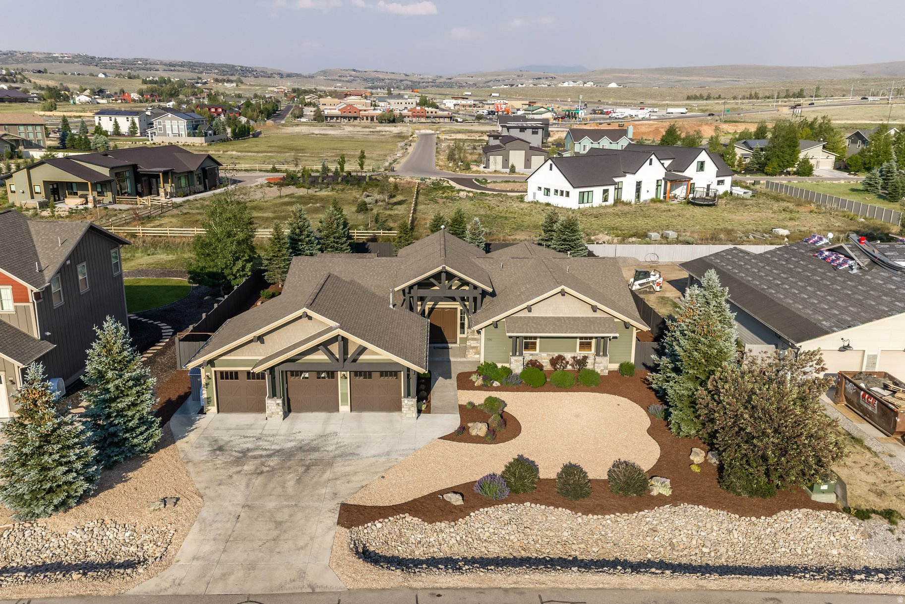 EAST CREEK RANCH - Residential