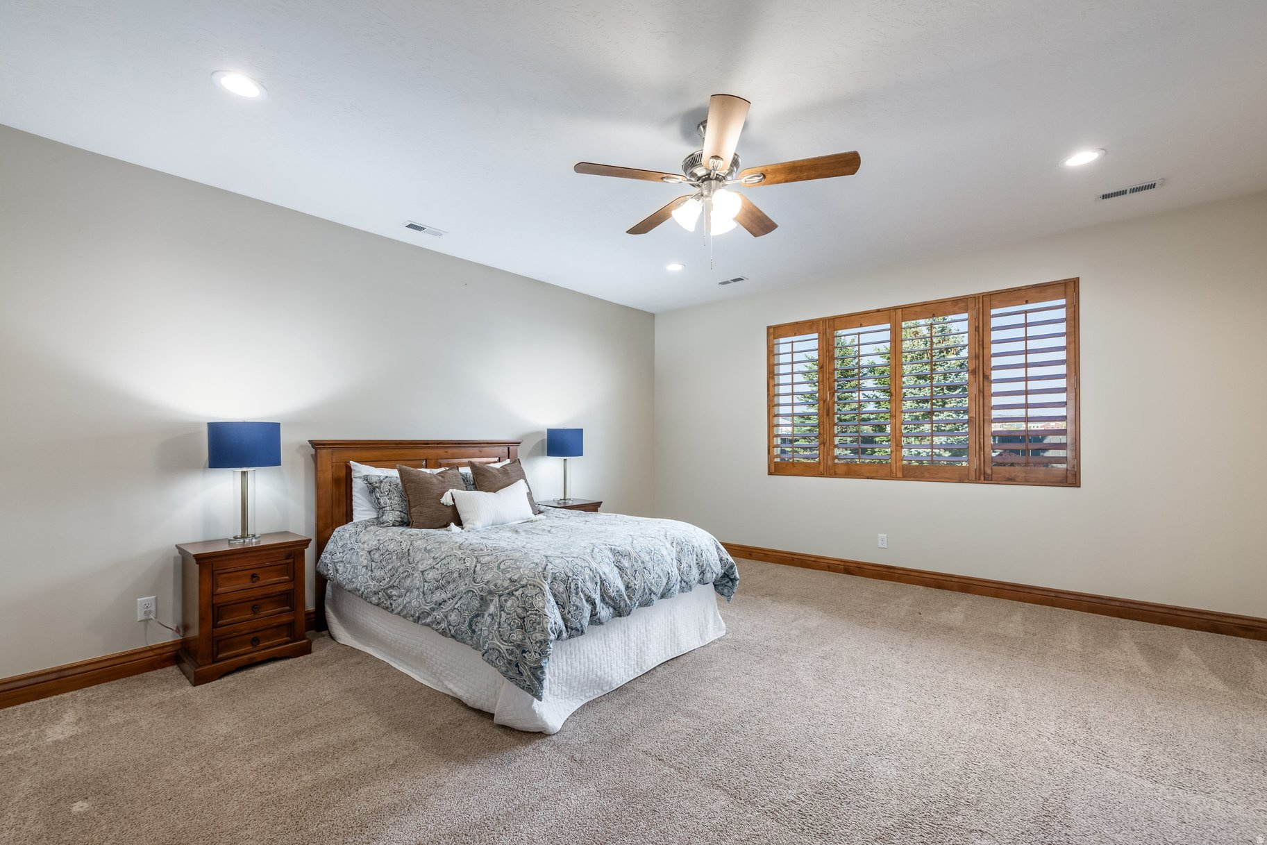 EAST CREEK RANCH - Residential
