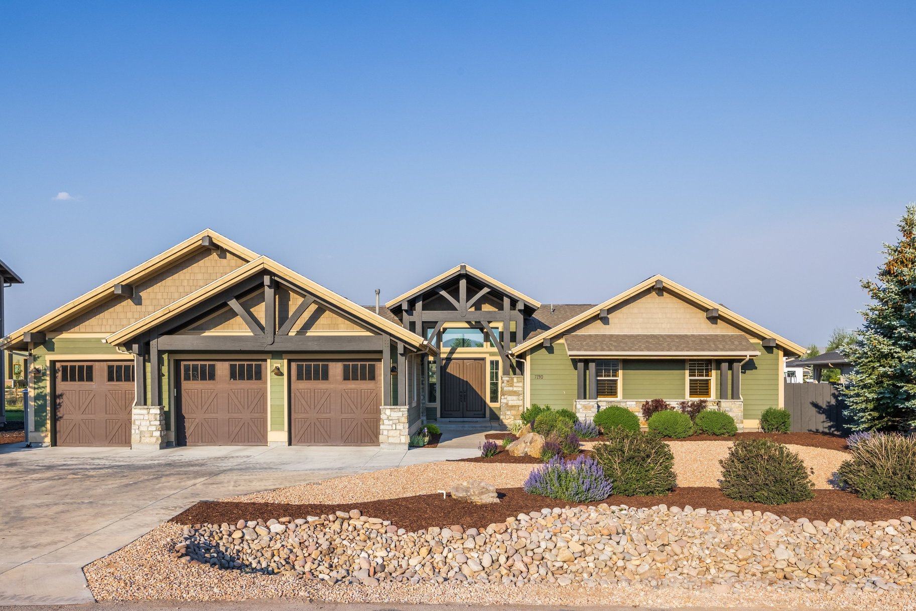 EAST CREEK RANCH - Residential