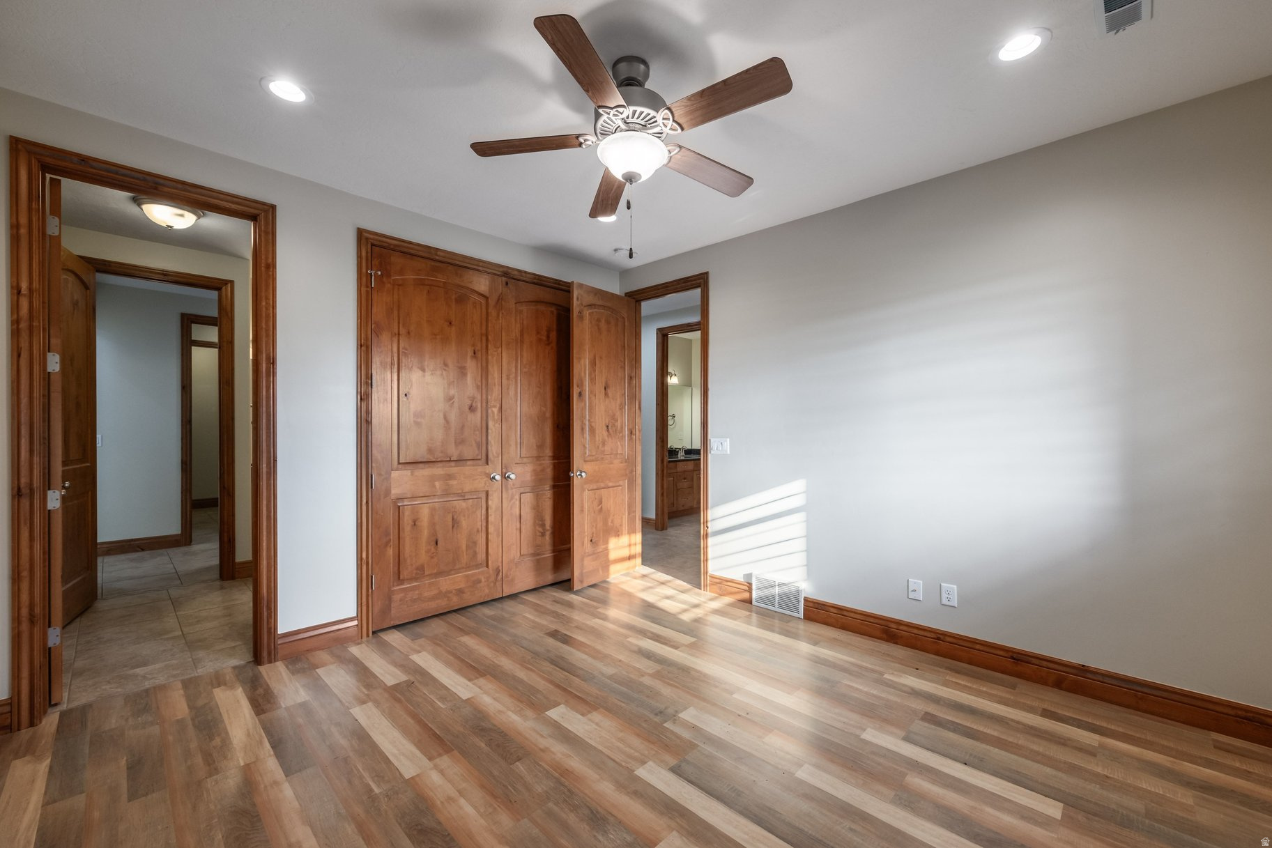 EAST CREEK RANCH - Residential