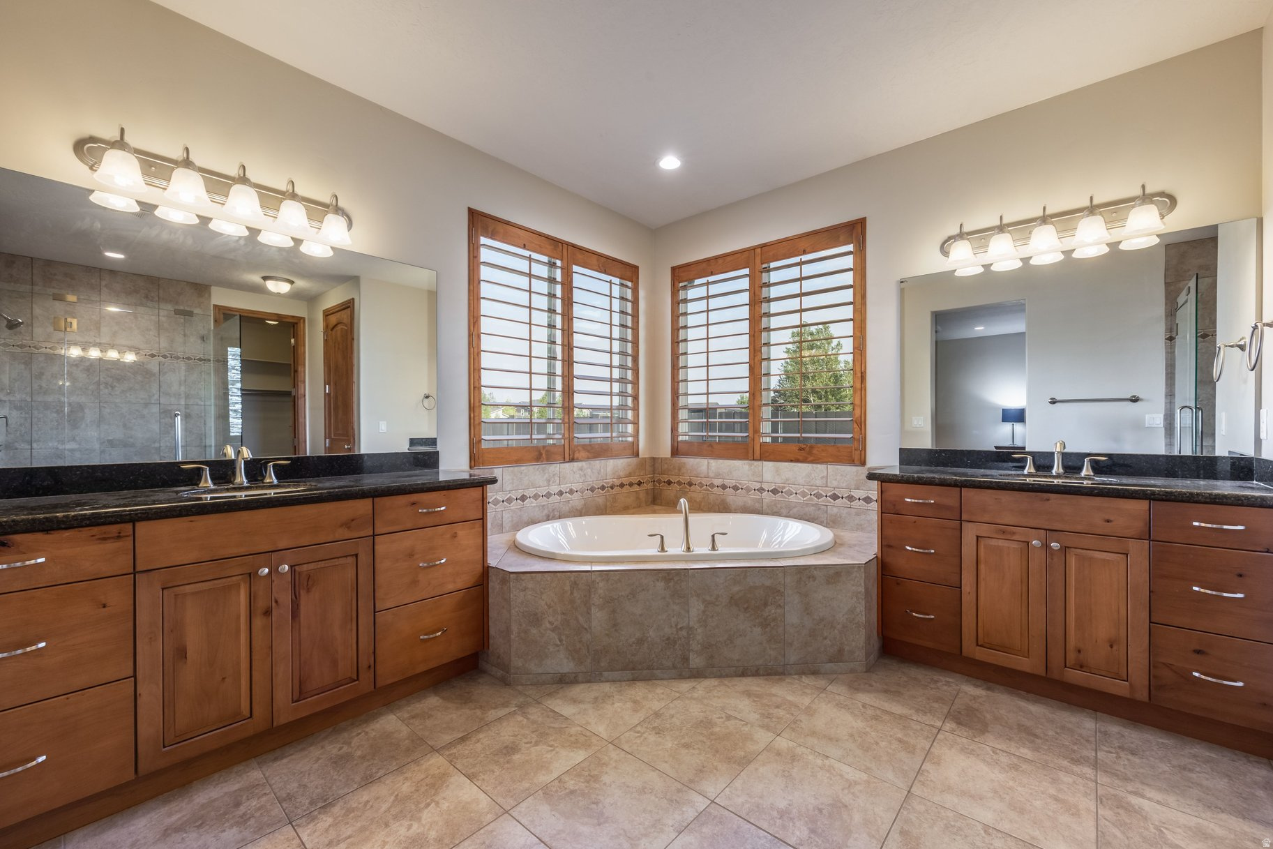 EAST CREEK RANCH - Residential