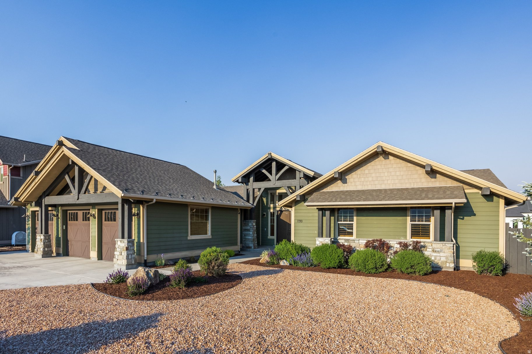EAST CREEK RANCH - Residential
