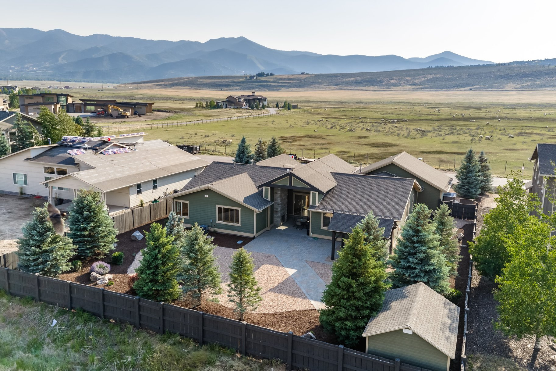 EAST CREEK RANCH - Residential