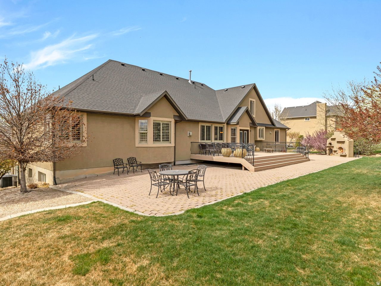 SHADY MEADOWS - Residential