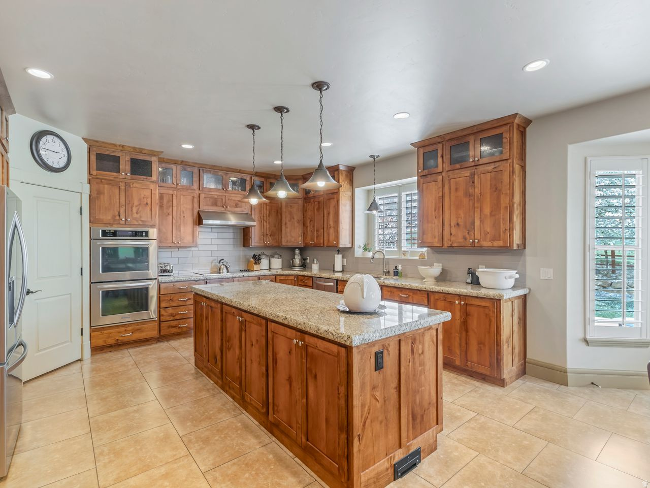 SHADY MEADOWS - Residential