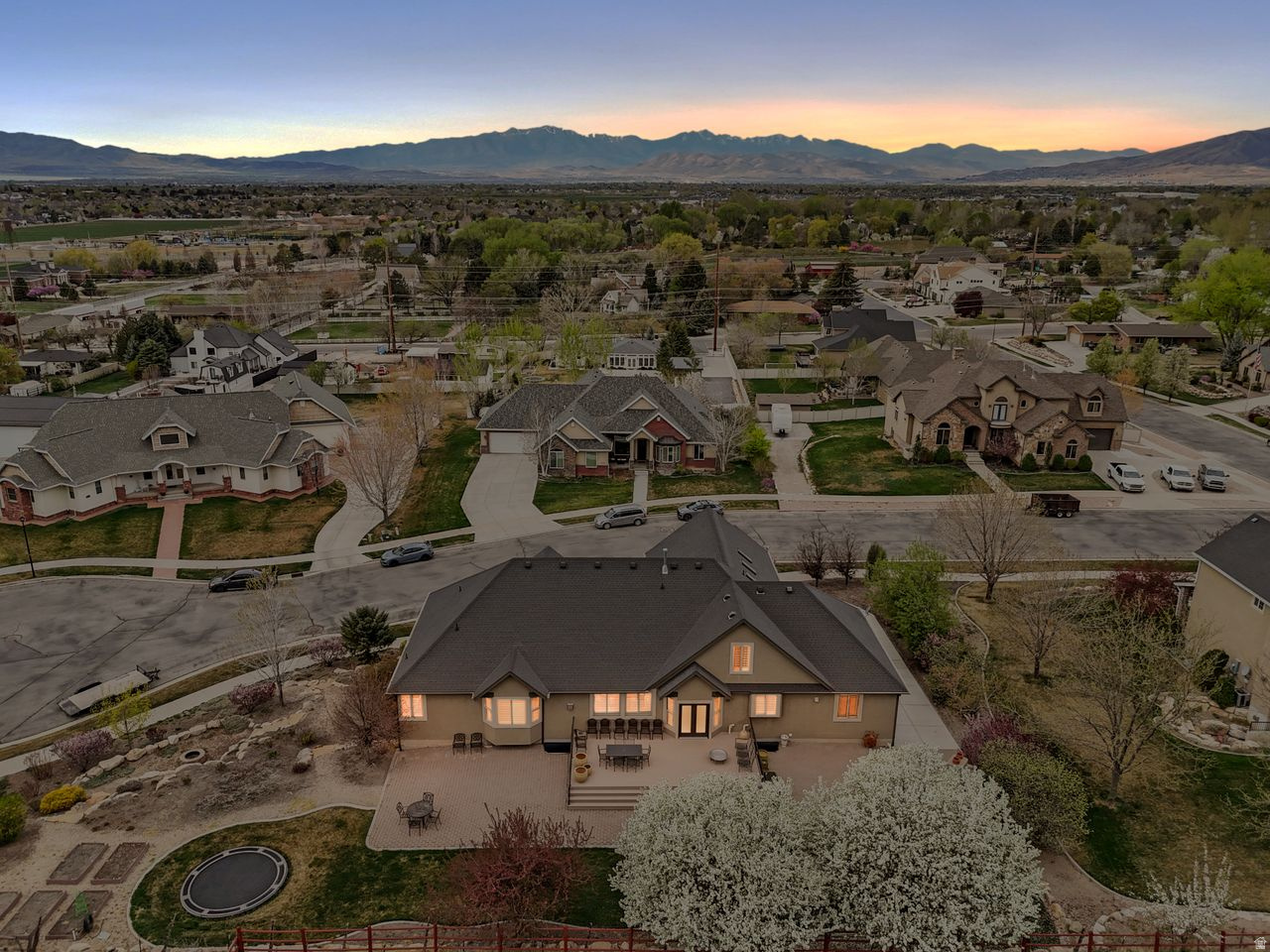 SHADY MEADOWS - Residential