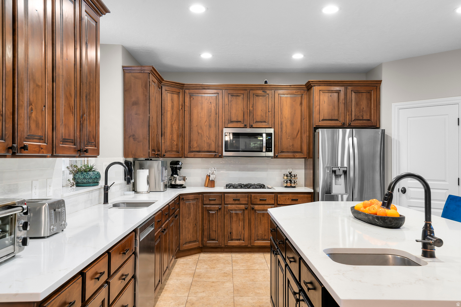 RIDGE - Residential