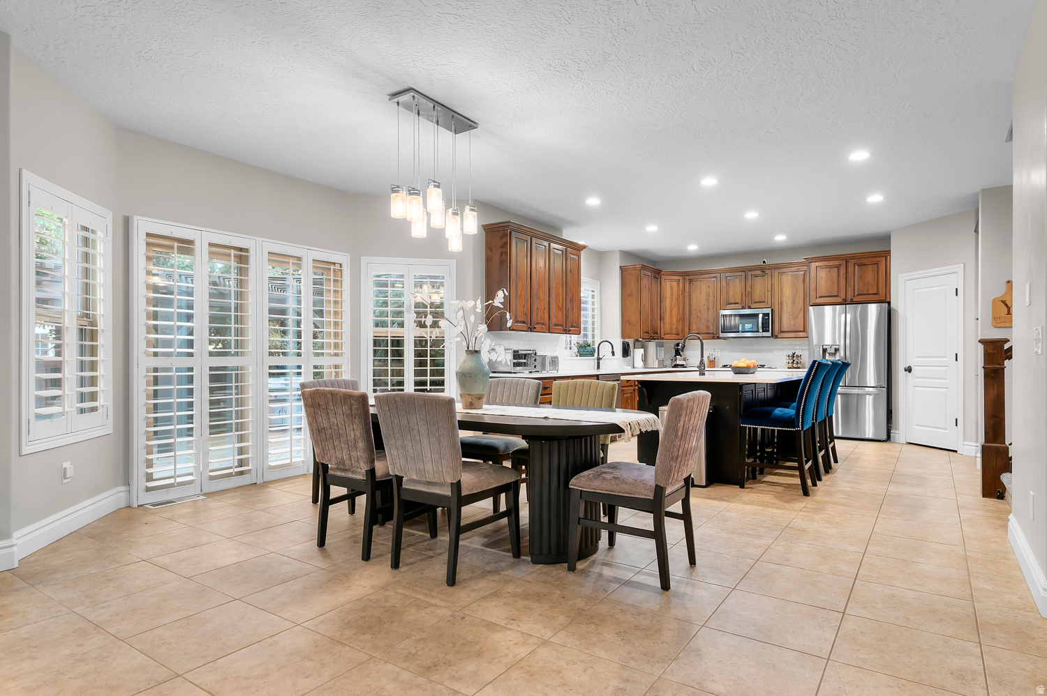 RIDGE - Residential