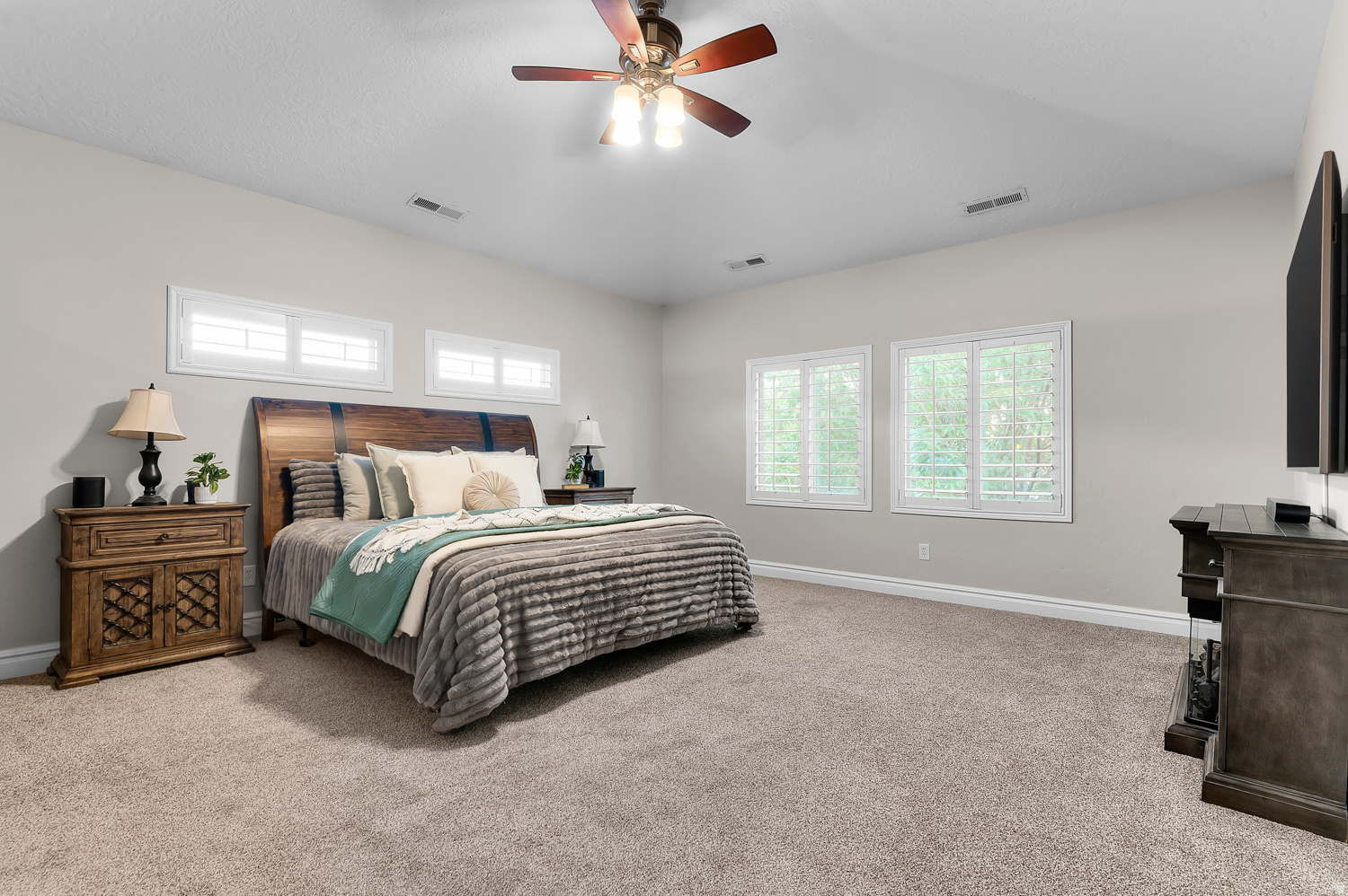RIDGE - Residential