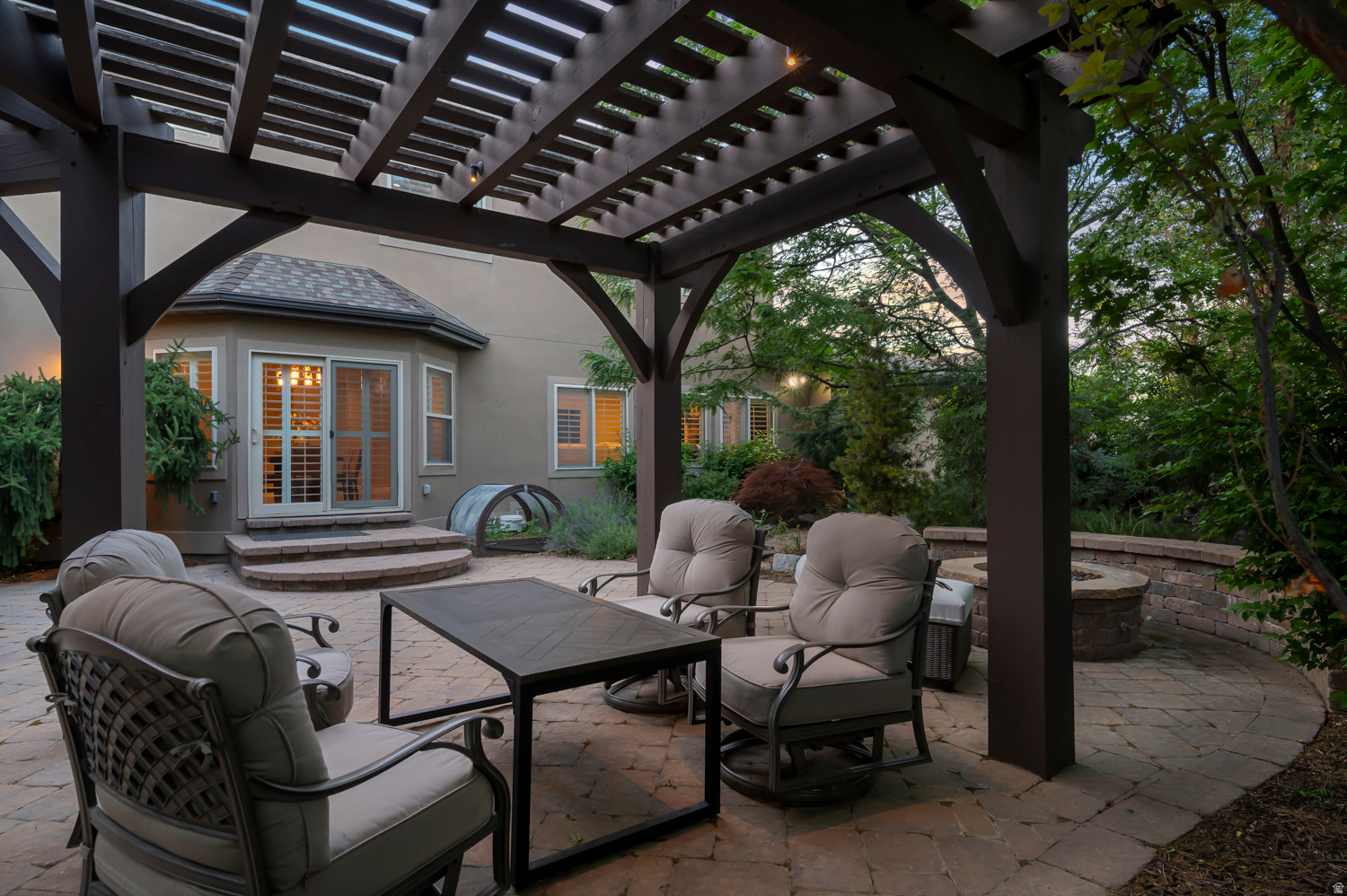 RIDGE - Residential