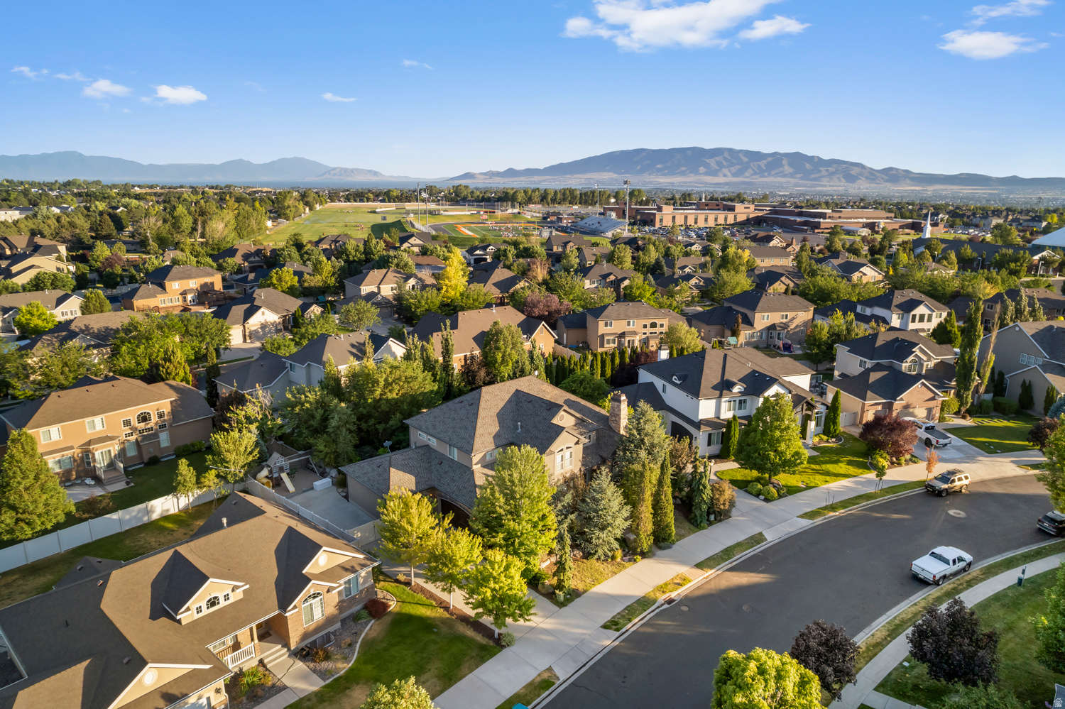RIDGE - Residential