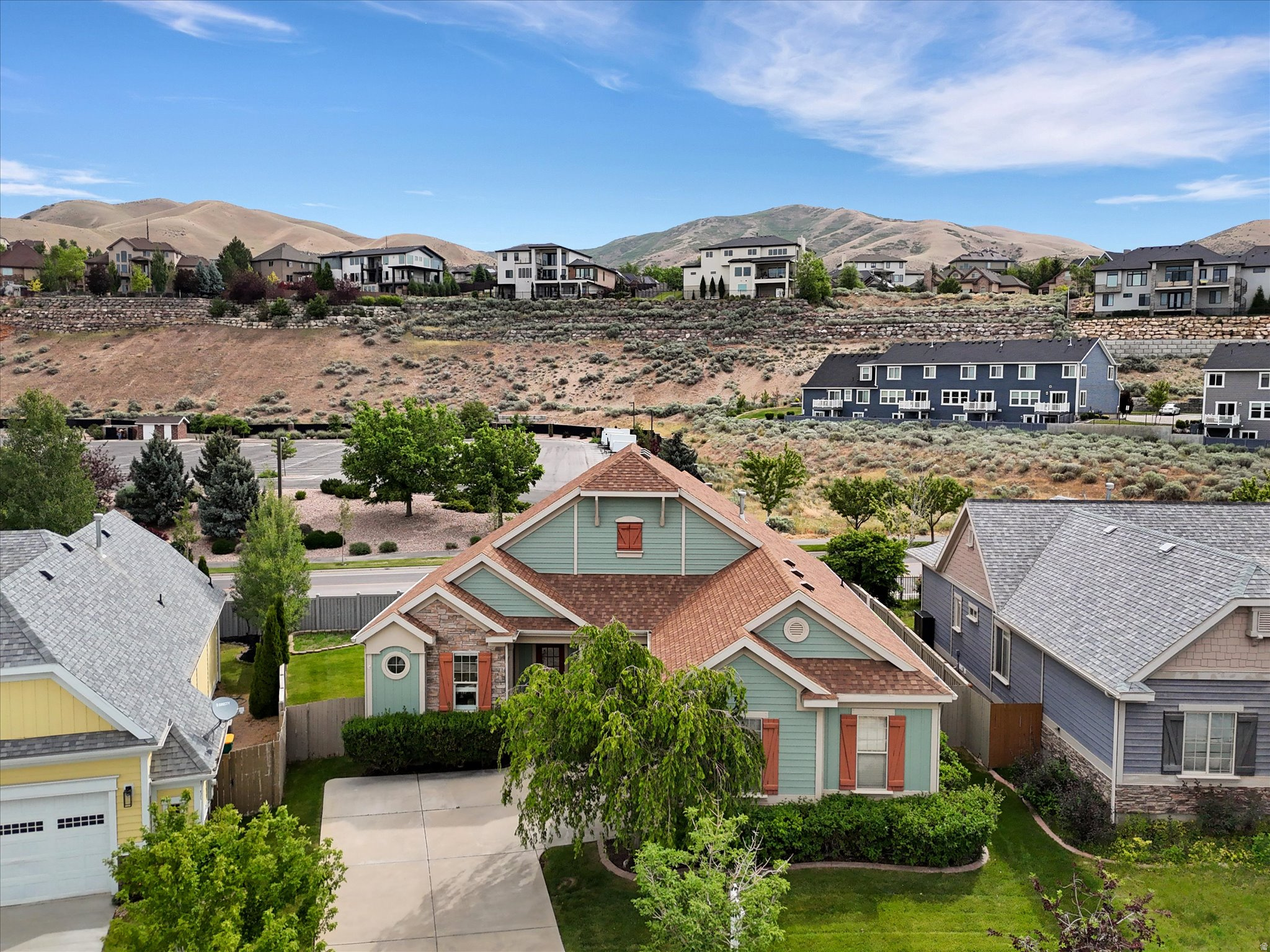 SHADOW RIDGE - Residential